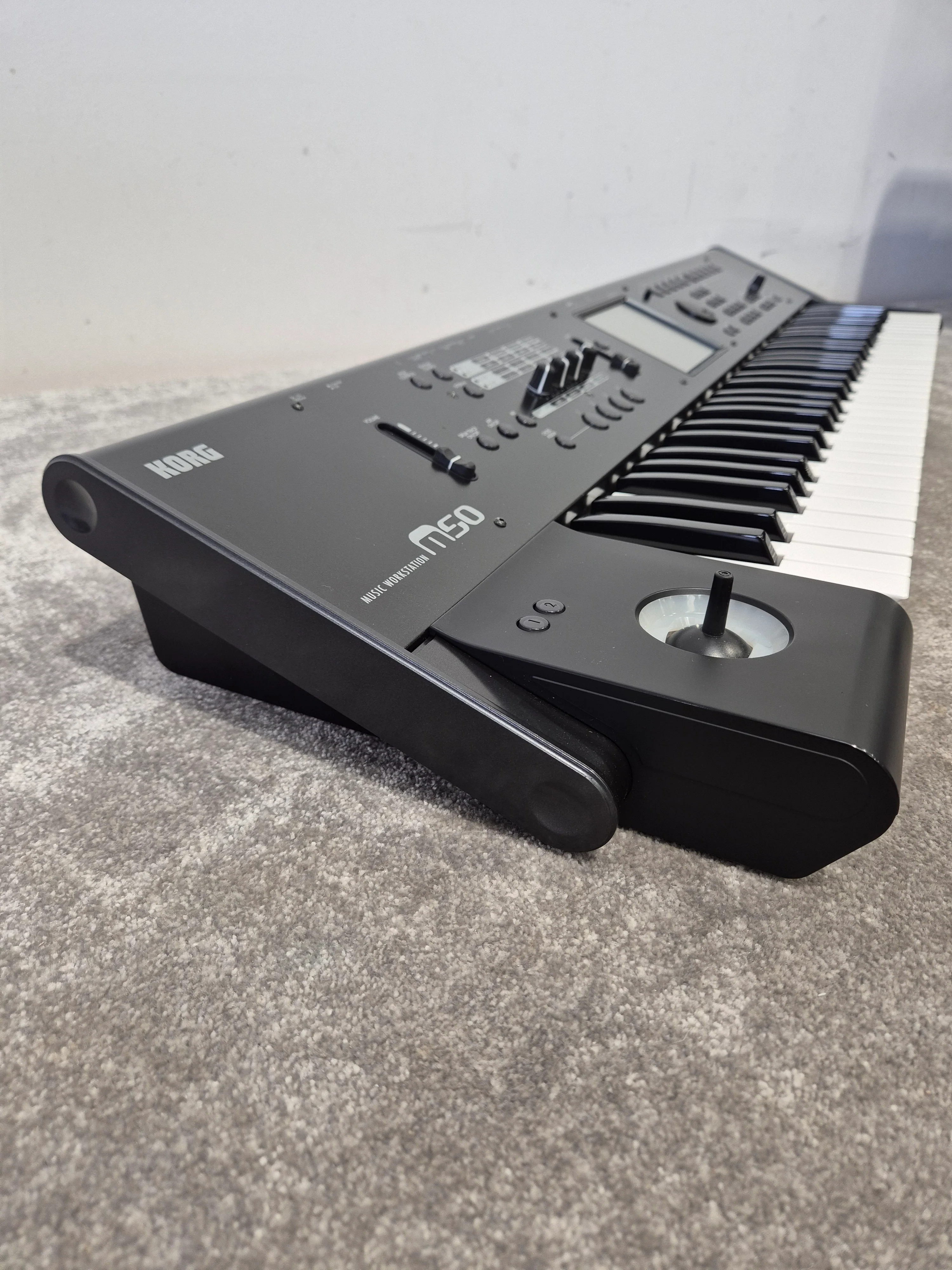 Korg M50 - 61-Key Synthesizer Workstation - Excellent w/ Hard Case - Image 7
