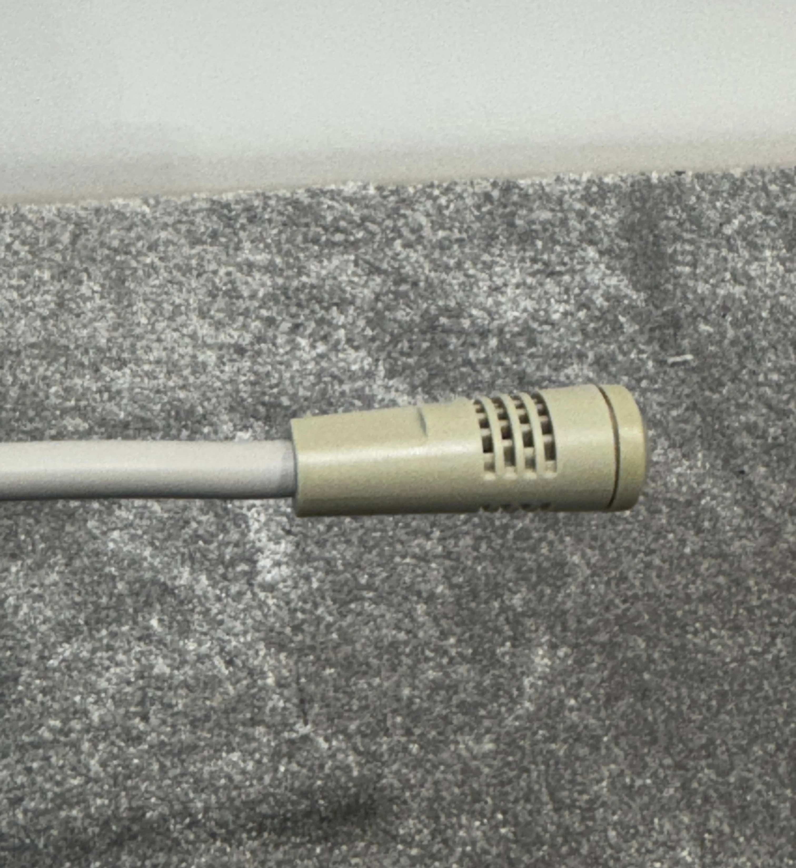 Korg Microkorg Synthesizer / Vocoder With Carry Case - Image 8