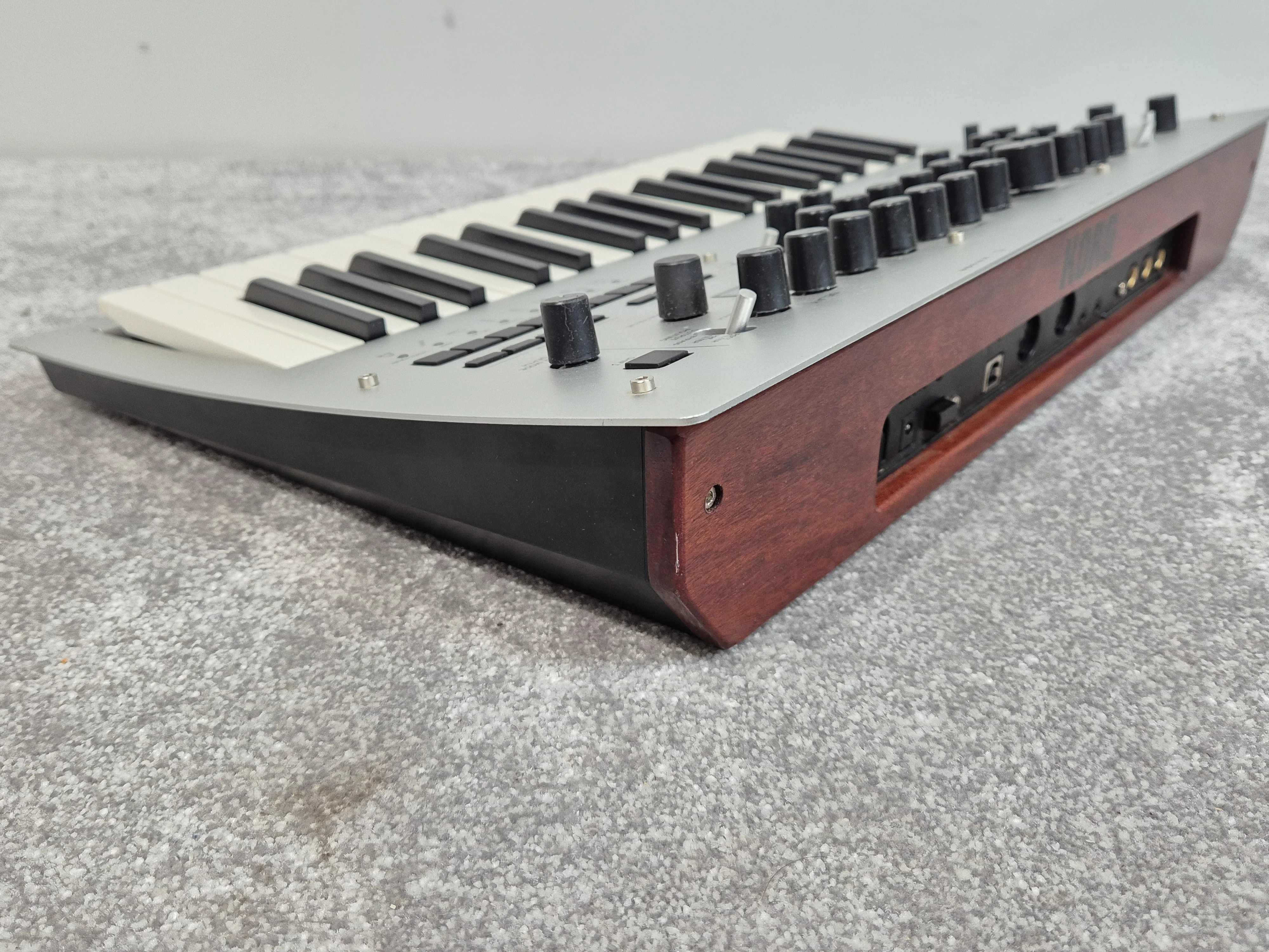Korg Minilogue - Polyphonic Analog Synthesizer w/ Original Box - Image 6