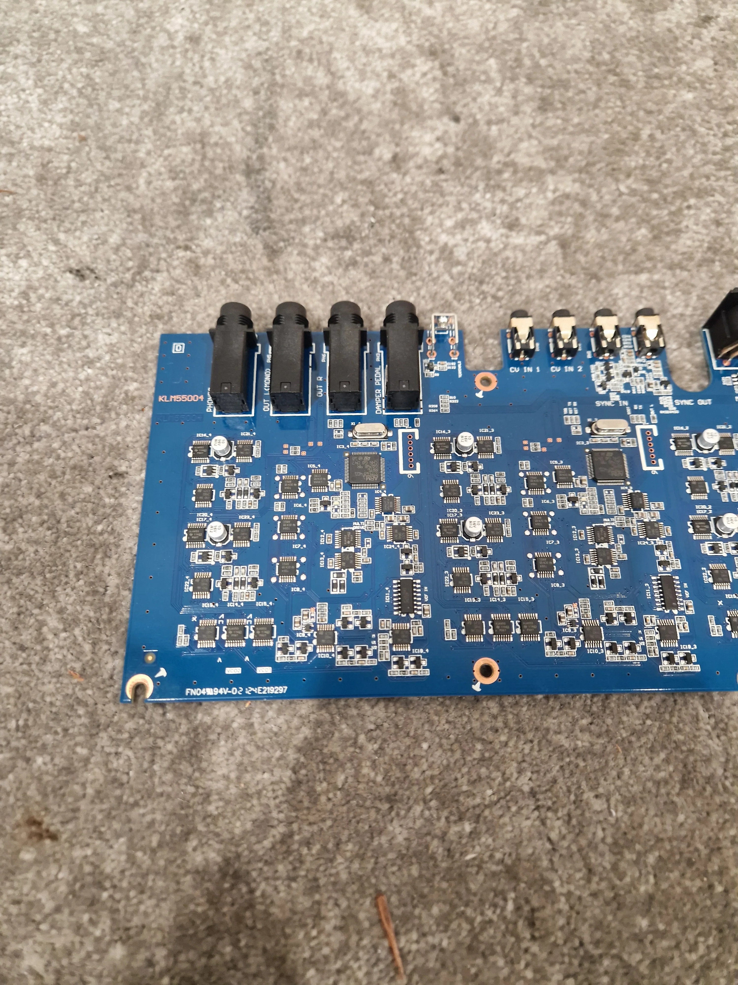 Korg Minologue XD-M Bottom Mother Board - Synthesizer Component - Excellent - Image 8