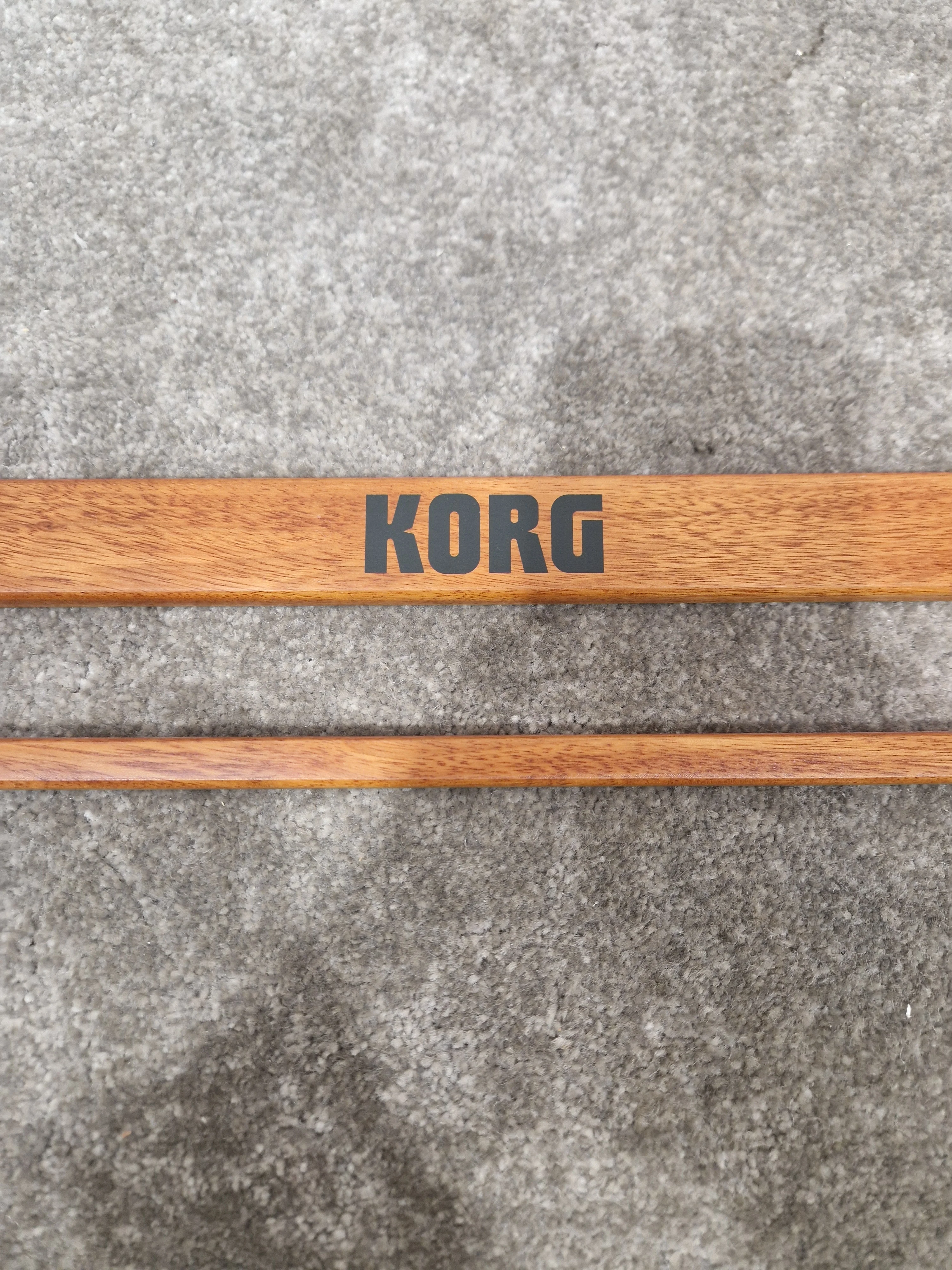 Korg Minologue XD-M Rear Wooden Plate - Premium Wooden Finish - Excellent - Image 4