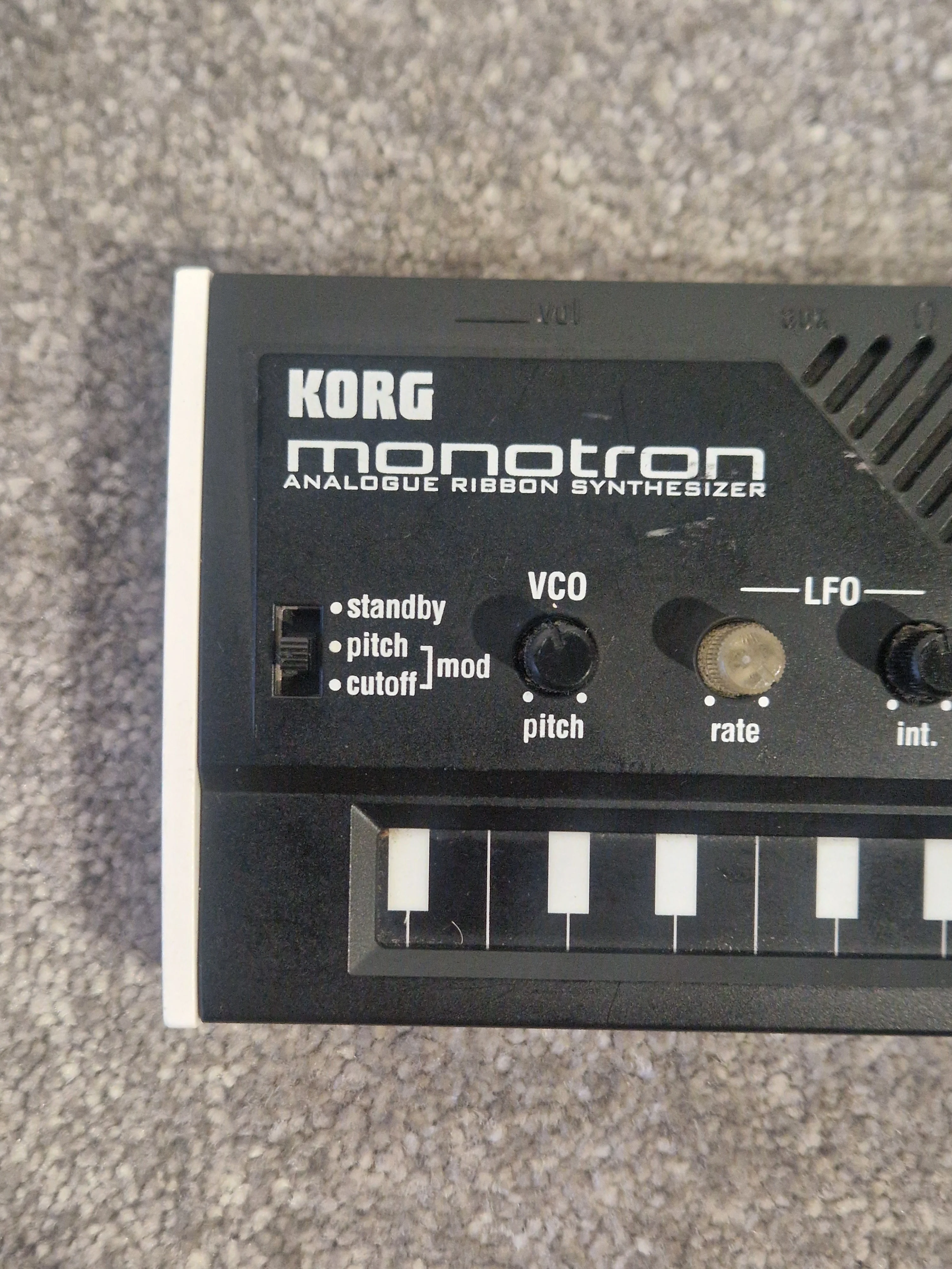 Korg Monotron – Ribbon Keyboard & MS-20 Filter – Very Good - Image 3