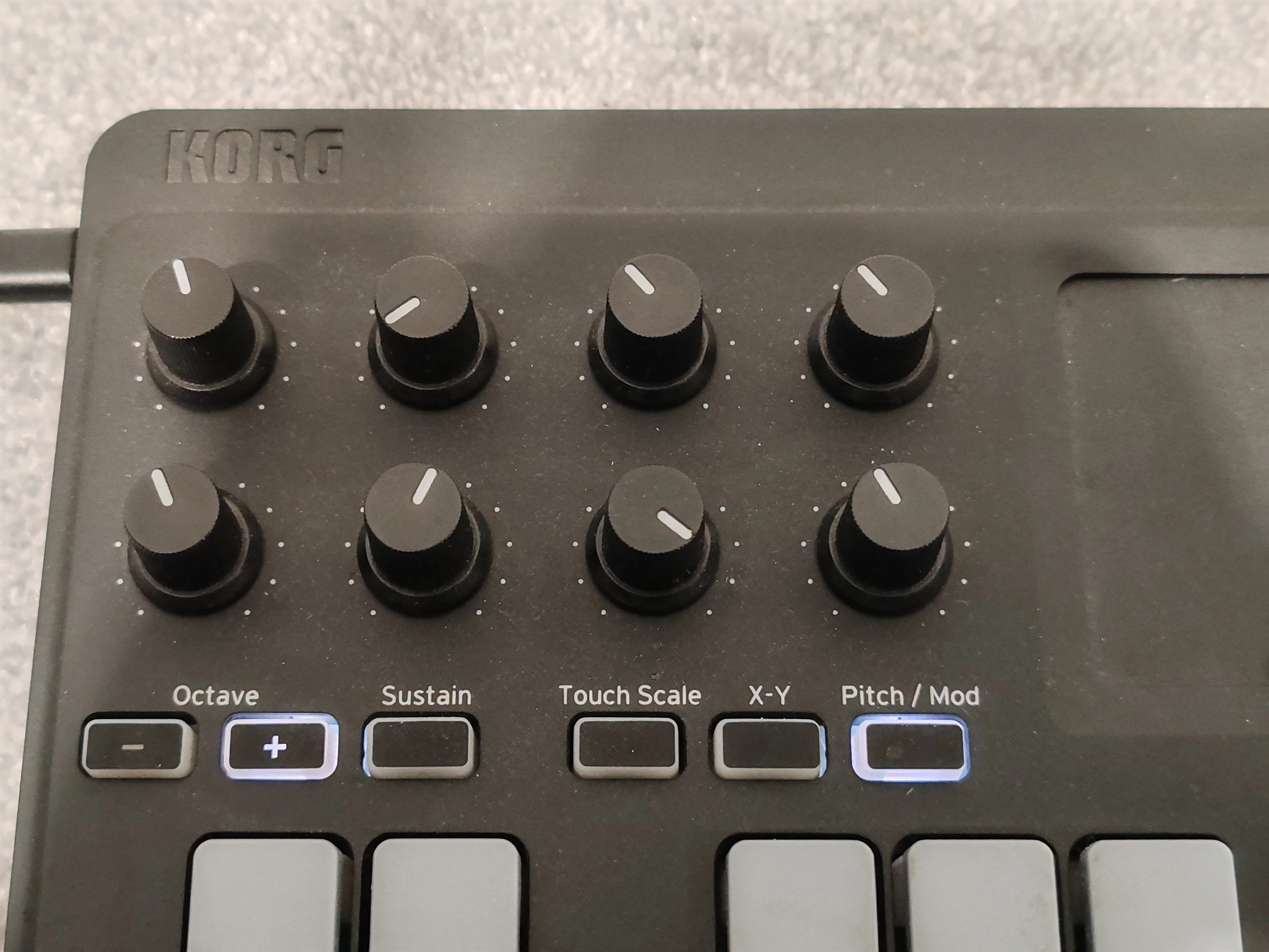 Korg nanoKey Studio - Compact Mobile MIDI Keyboard - 25 Keys - Image 7