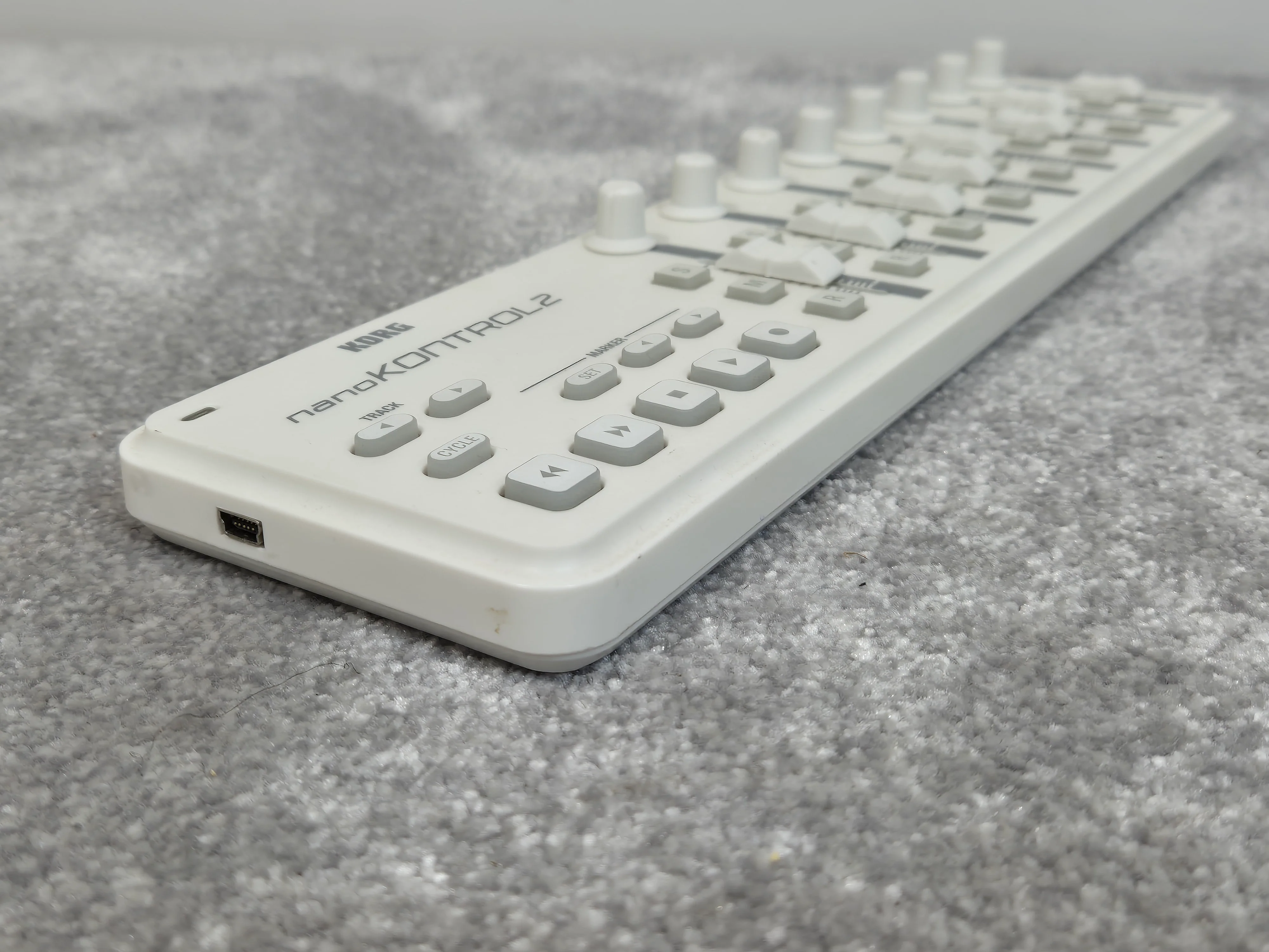 Korg nanoKONTROL 2 - Slimline USB MIDI Controller - White - Image 4