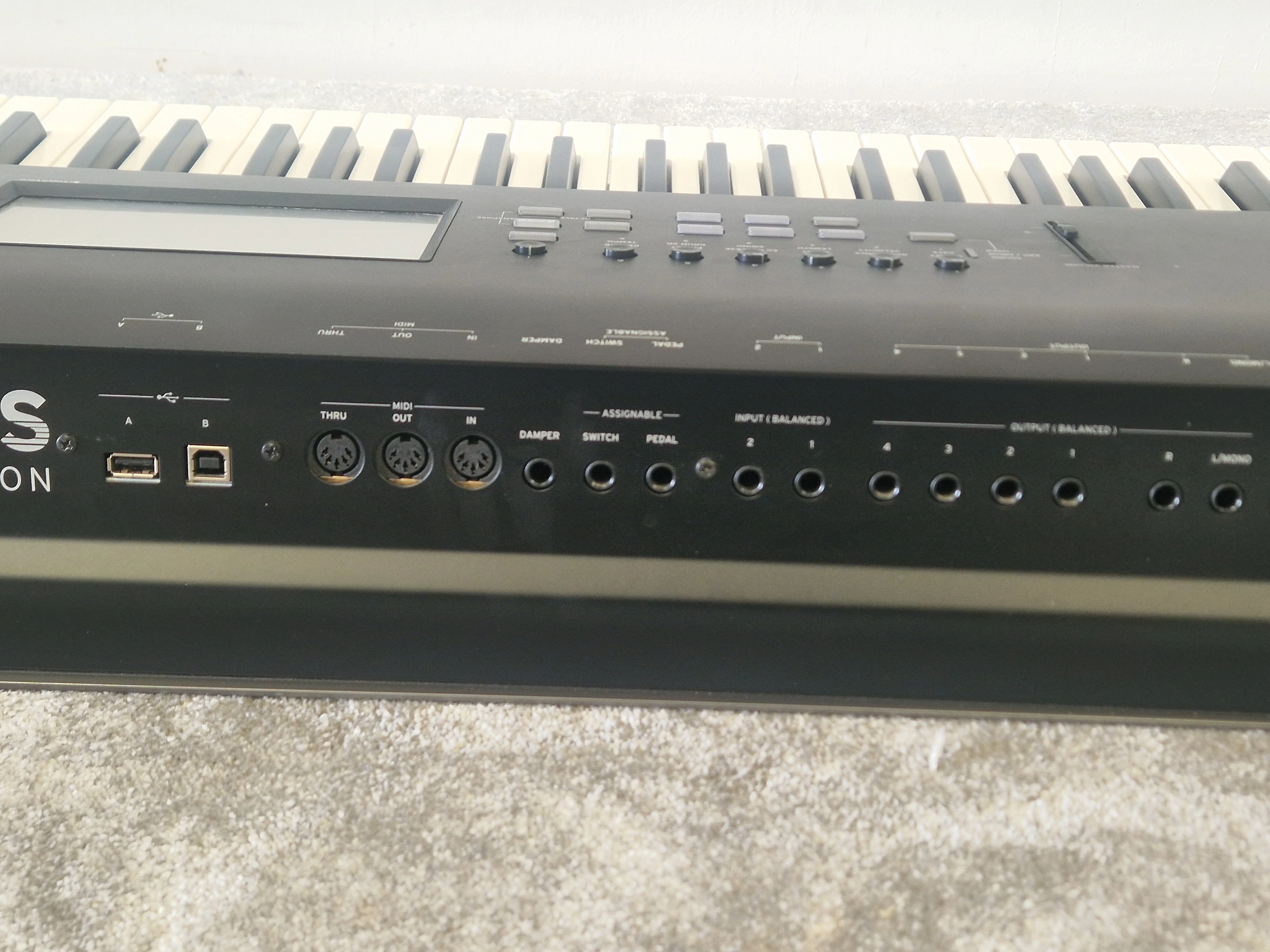 Korg NAUTILUS73 Workstation Synthesizer – 73-Key JP Black Edition - Excellent - Image 9