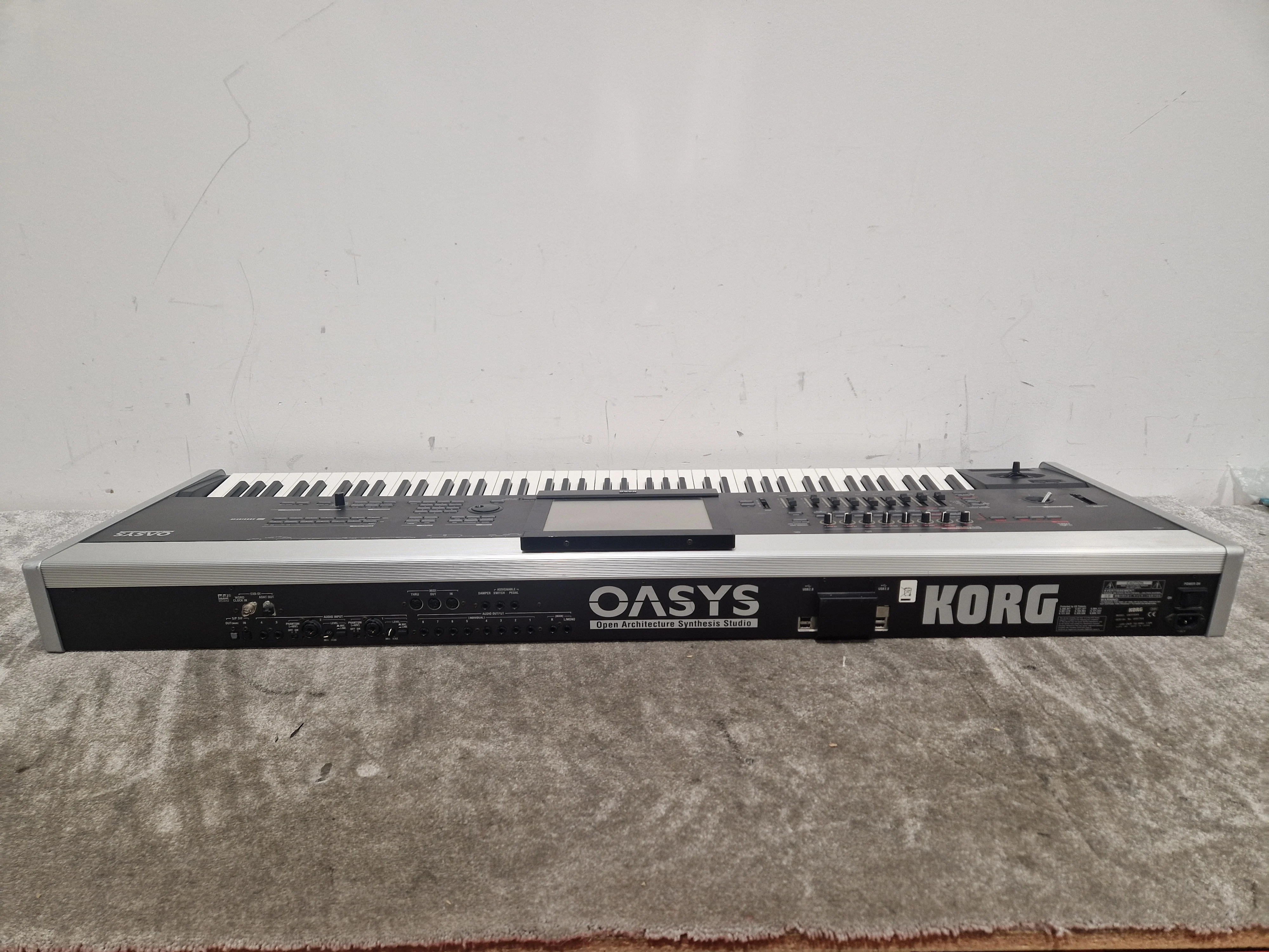 Korg OASYS - Workstation Synthesizer - Black - Excellent w/ Power Cable, Soft Case - Image 11