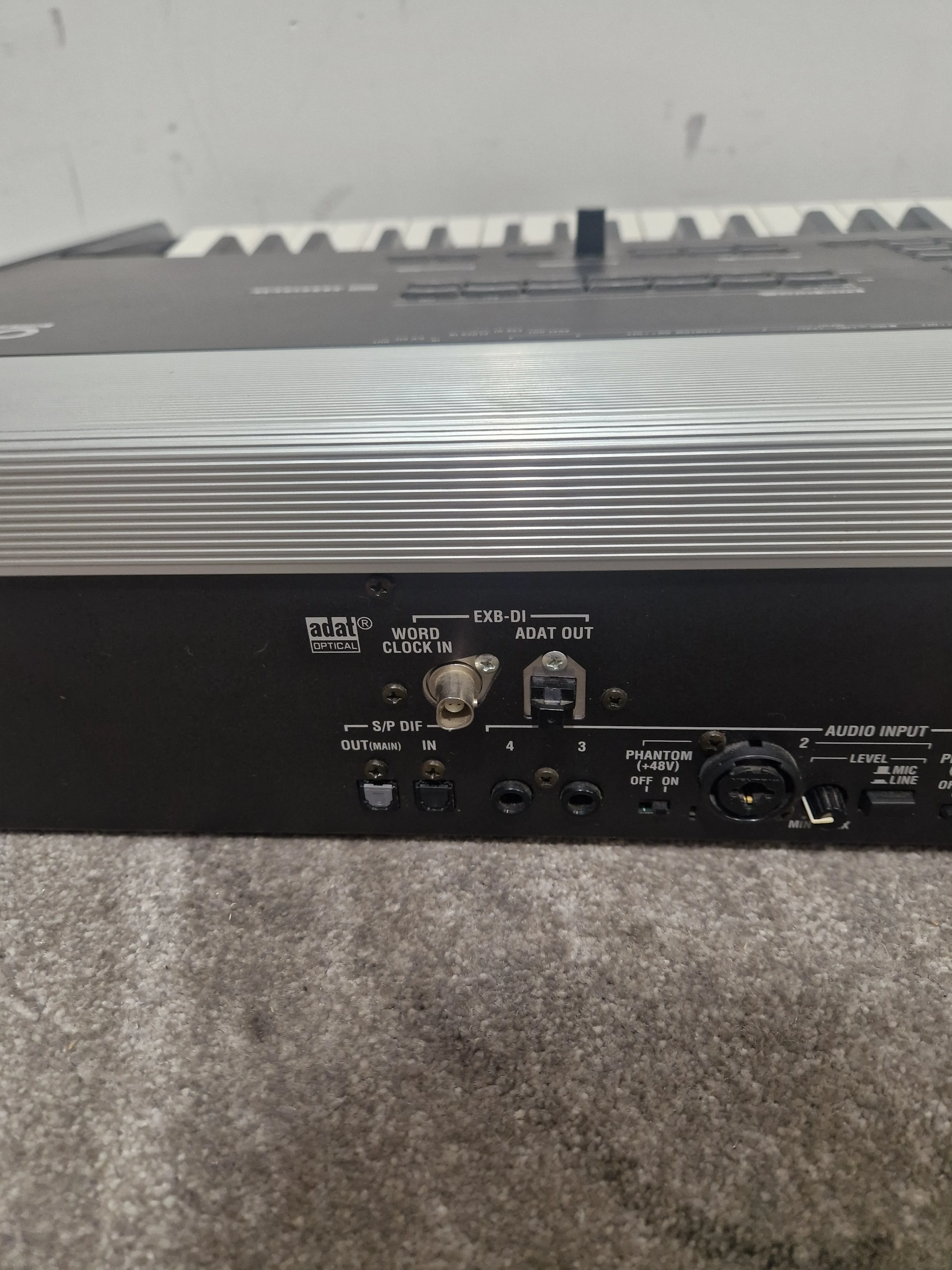 Korg OASYS - Workstation Synthesizer - Black - Excellent w/ Power Cable, Soft Case - Image 9