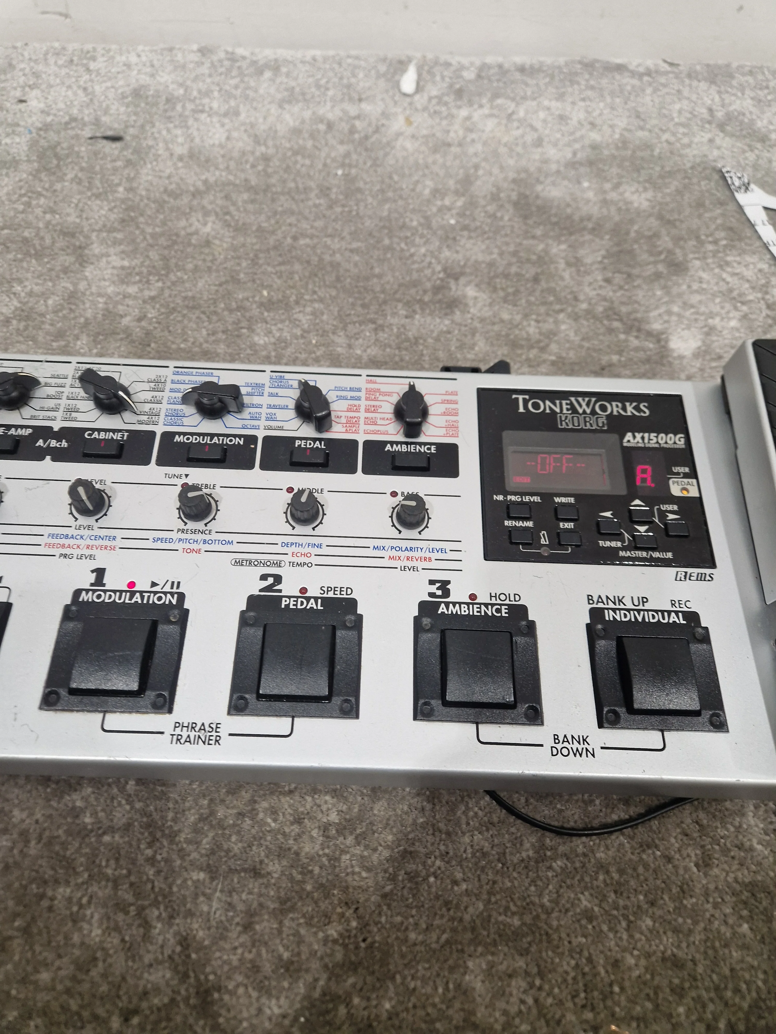 Korg Toneworks AX1500G - Guitar Multi-Effects Processor - Silver - Good - Image 3