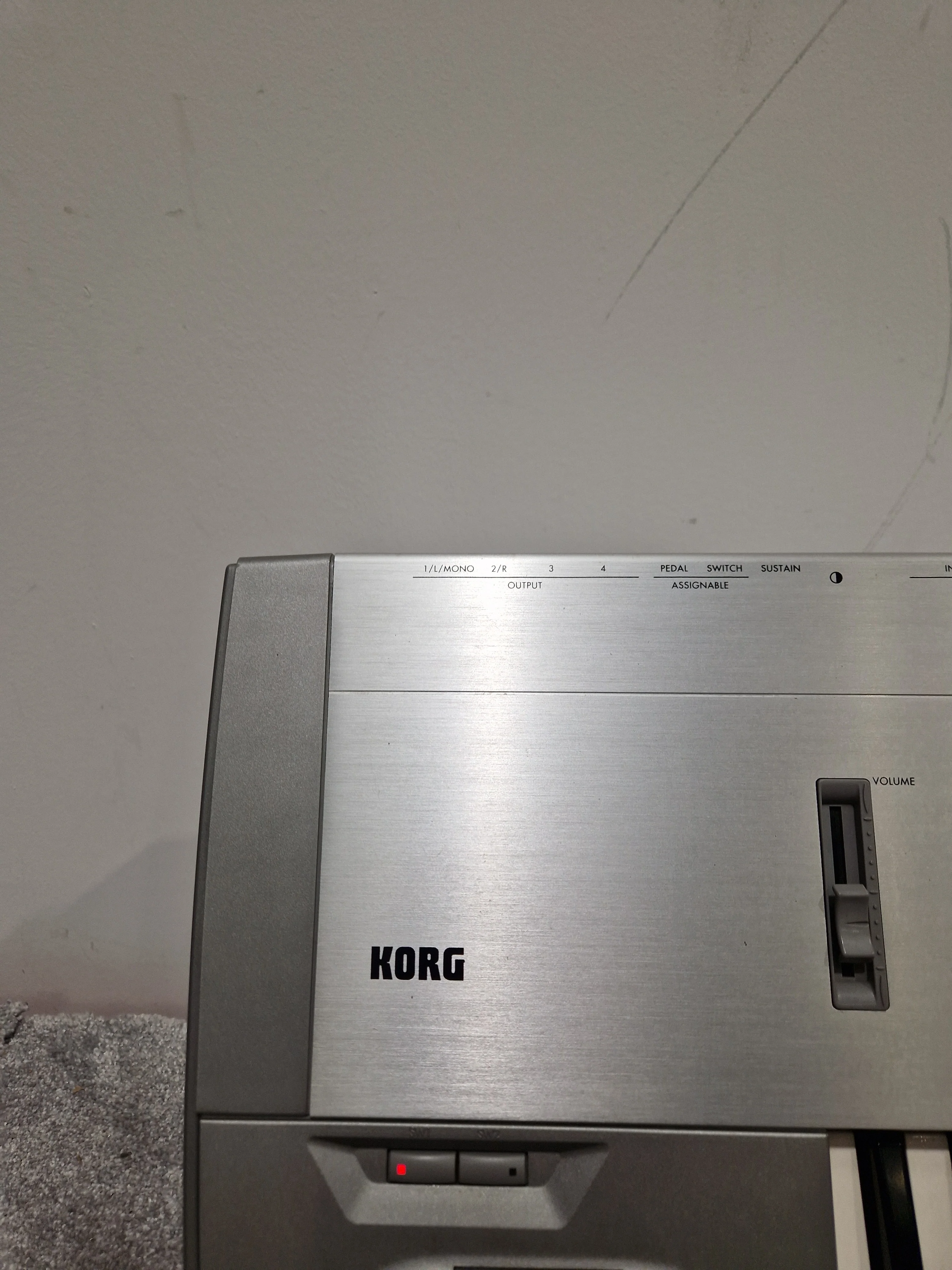 Korg Trinity Plus - Music Workstation/Synthesizer - Silver - Excellent w/ Original Box & Manuals - Image 5