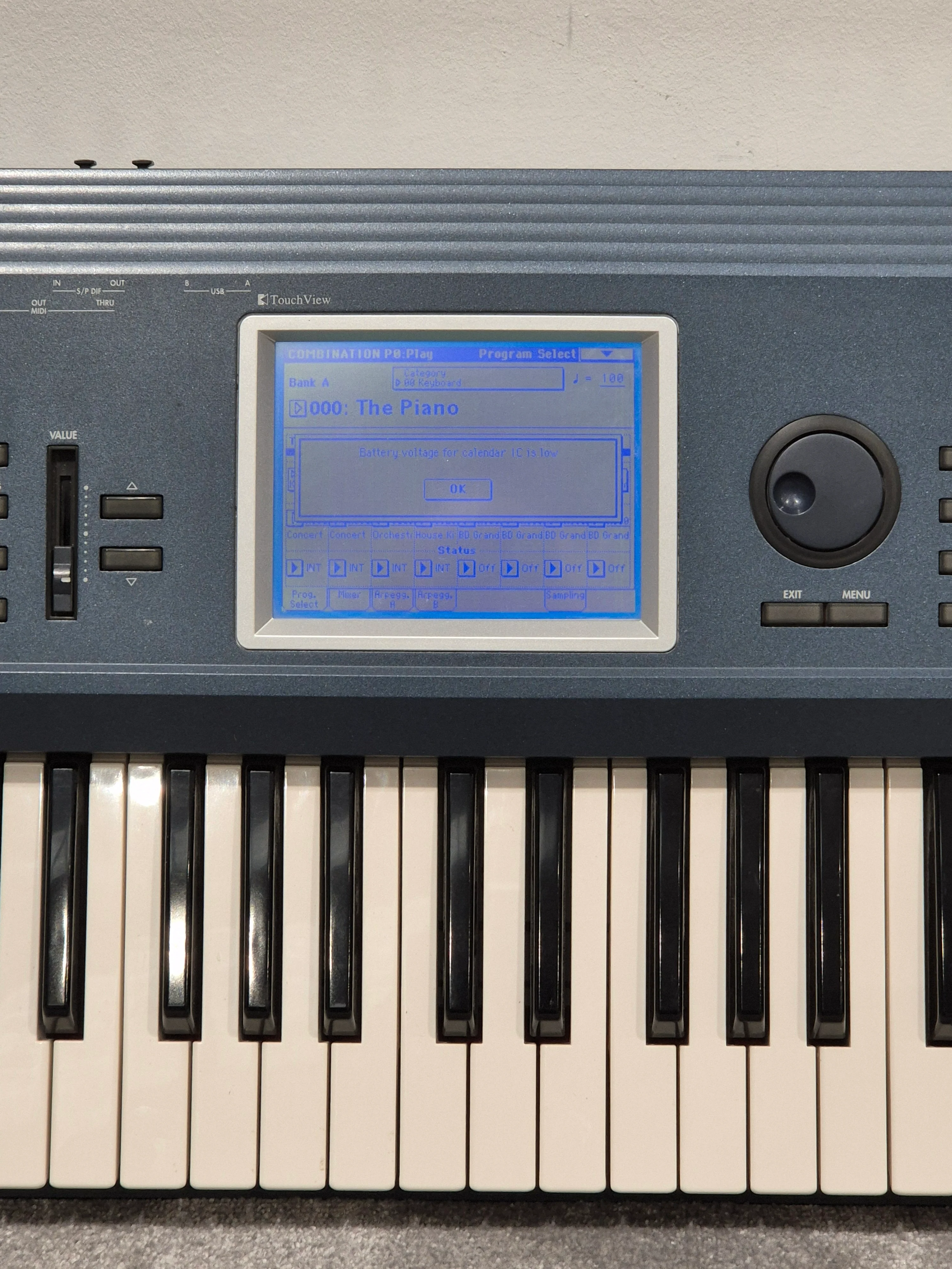 Korg Triton Extreme - 61 Key Music Workstation Synthesizer w/ Original Box - Image 4