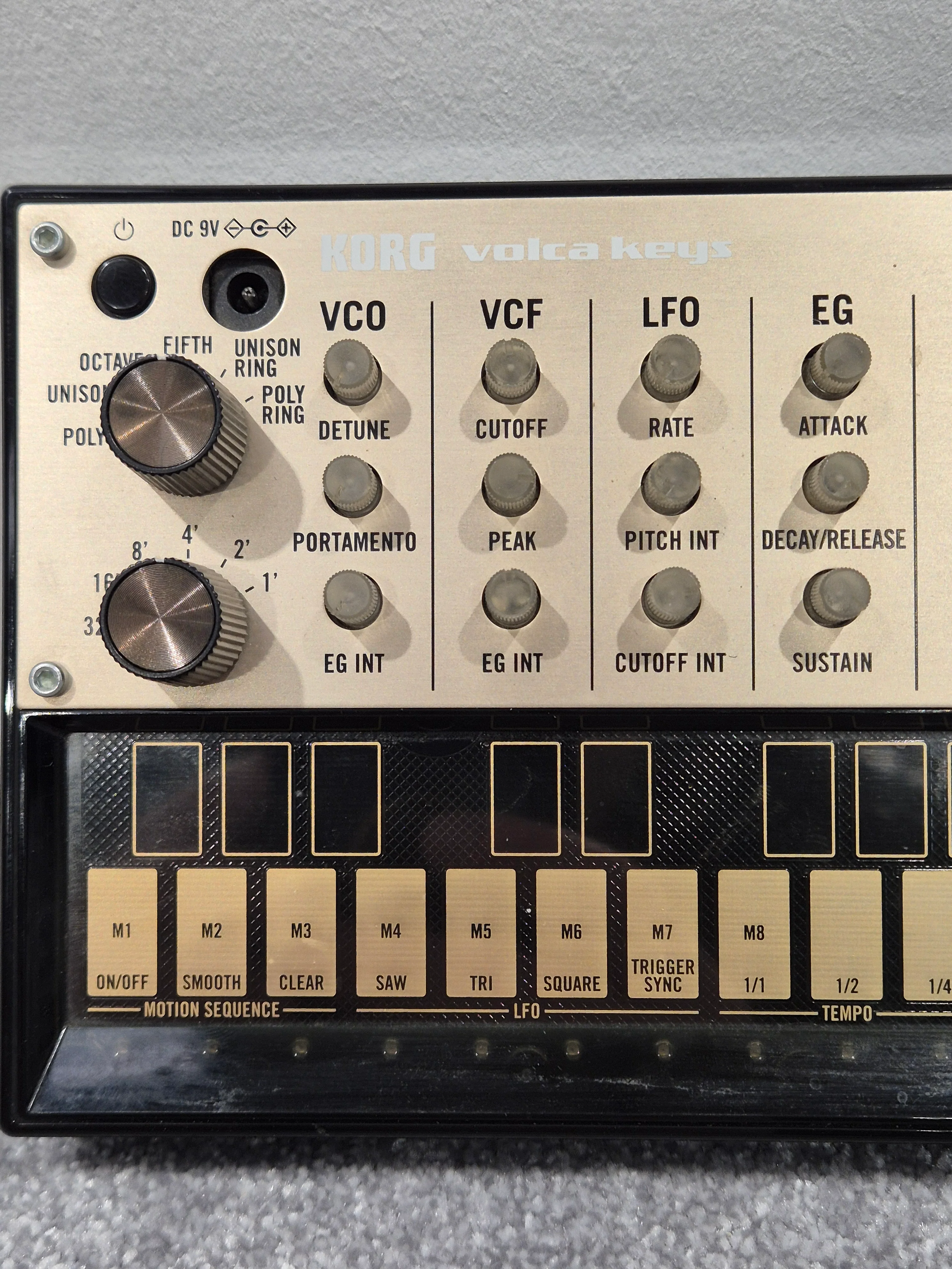 Korg Volca Keys - Compact Analog Lead Synthesizer - Battery Operated - Image 5