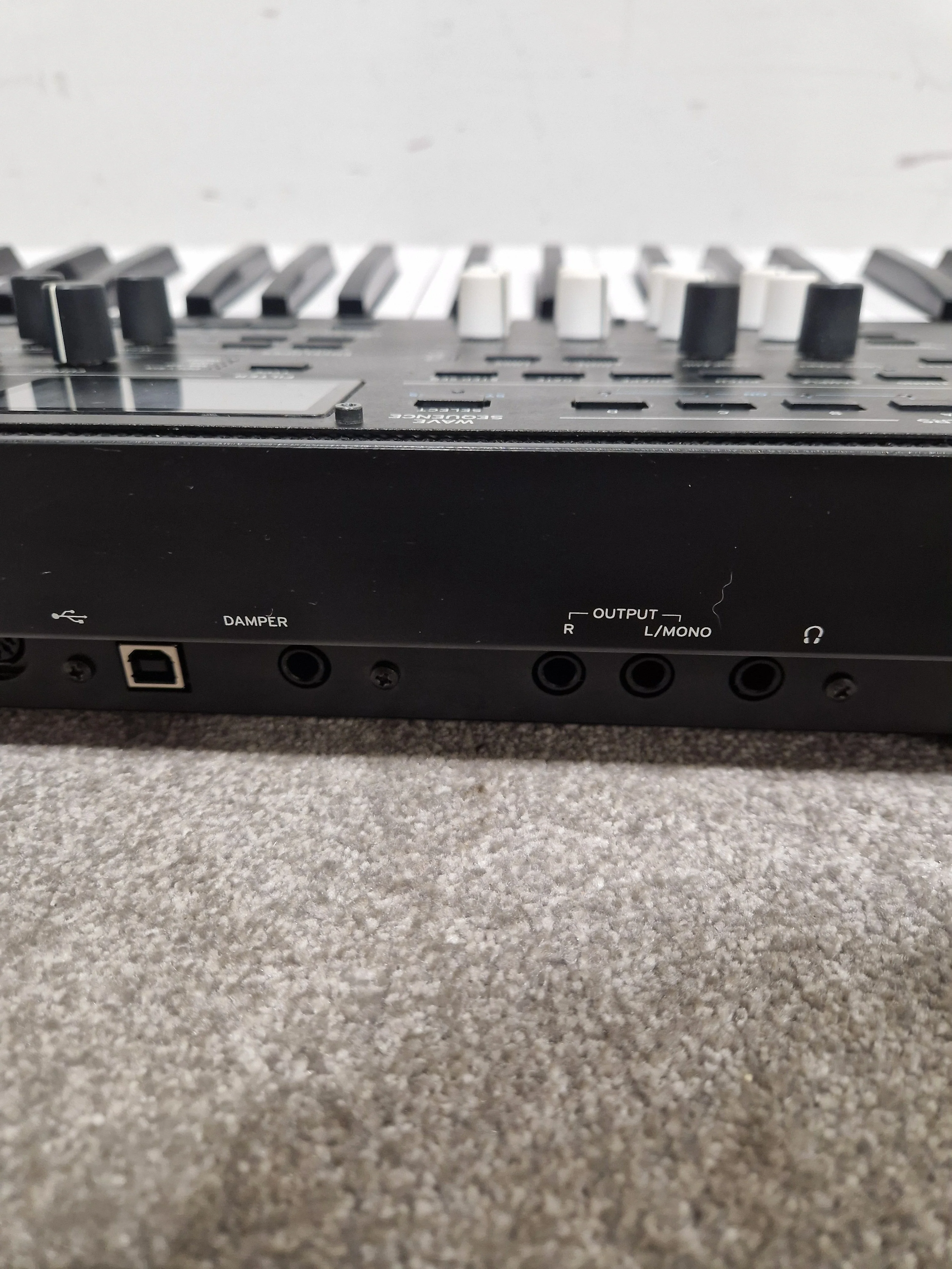 Korg Wavestate - Wave Sequencing Synthesizer - Black - Excellent w/ Power Supply - Image 10