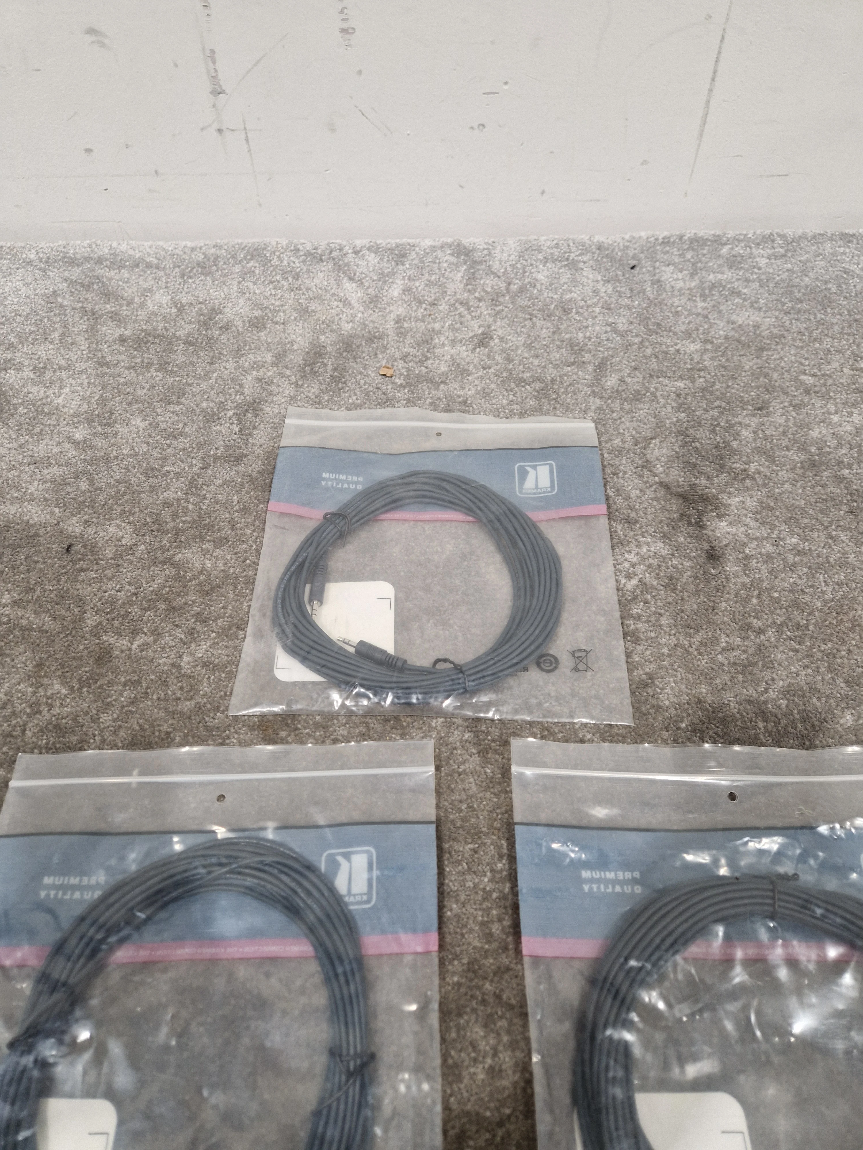 Kramer 25FT 3.5mm TO 3.5mm Cable Set OF 3 - High-Fidelity Audio - Excellent w/ Original Packaging - Image 8