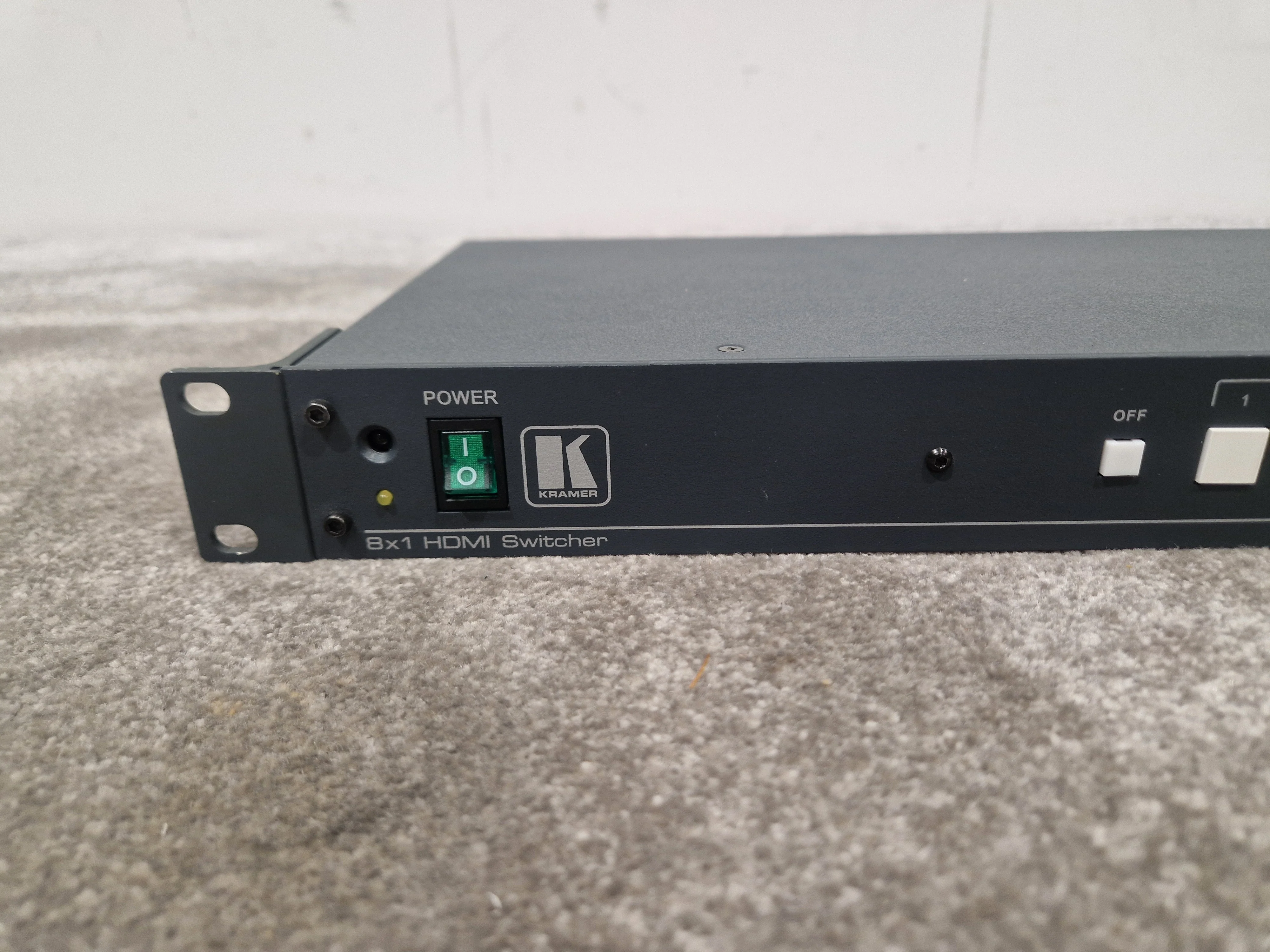 Kramer VS-81H 8x1 HDMI Switcher  - Seamless Switching, High Resolution - Very Good - Image 5
