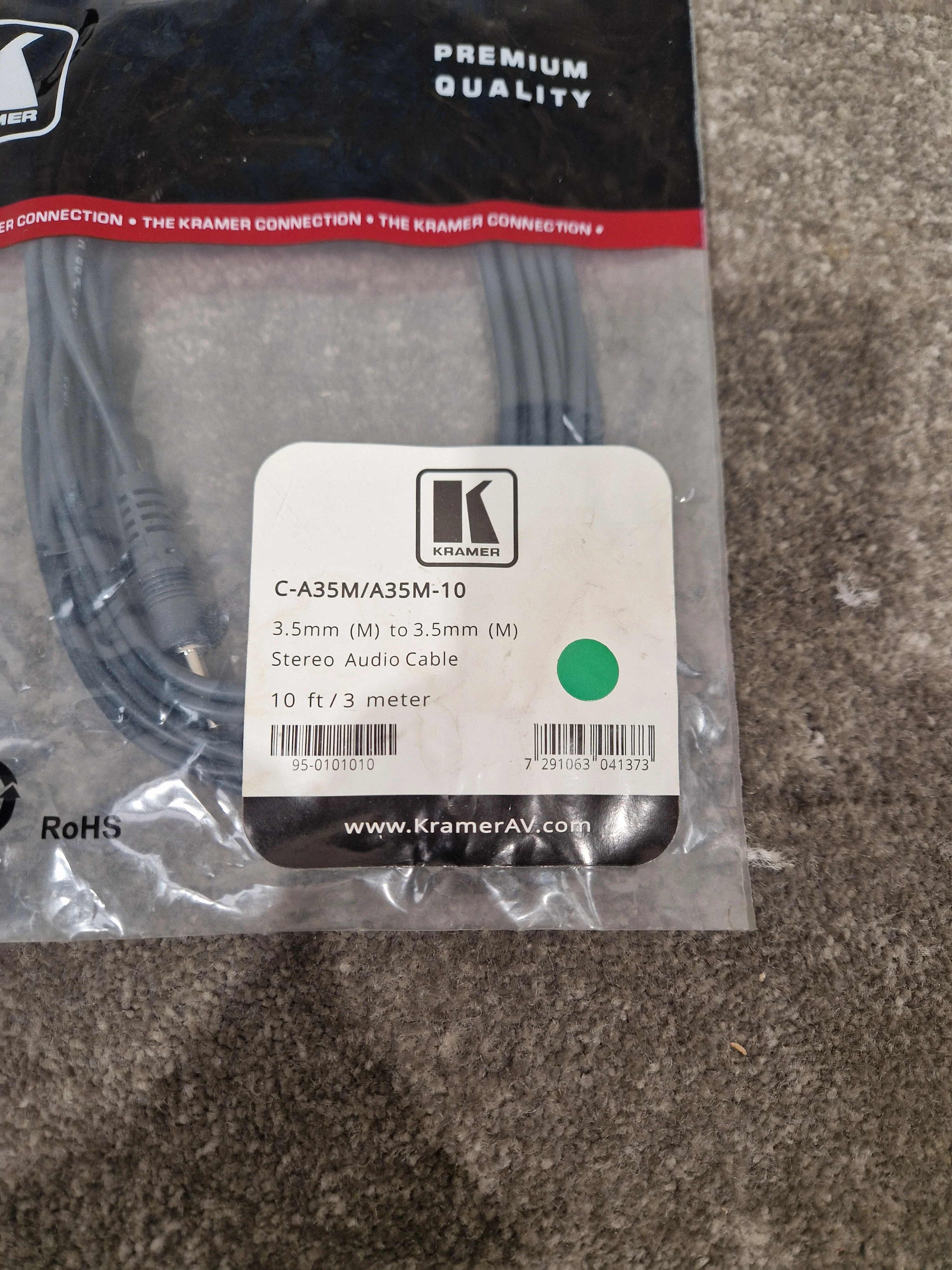 Kramer C-A35M/A35M-10 3.5mm TO 3.5mm Cable - High-Fidelity Audio Transfer - Excellent w/ Original packaging - Image 3