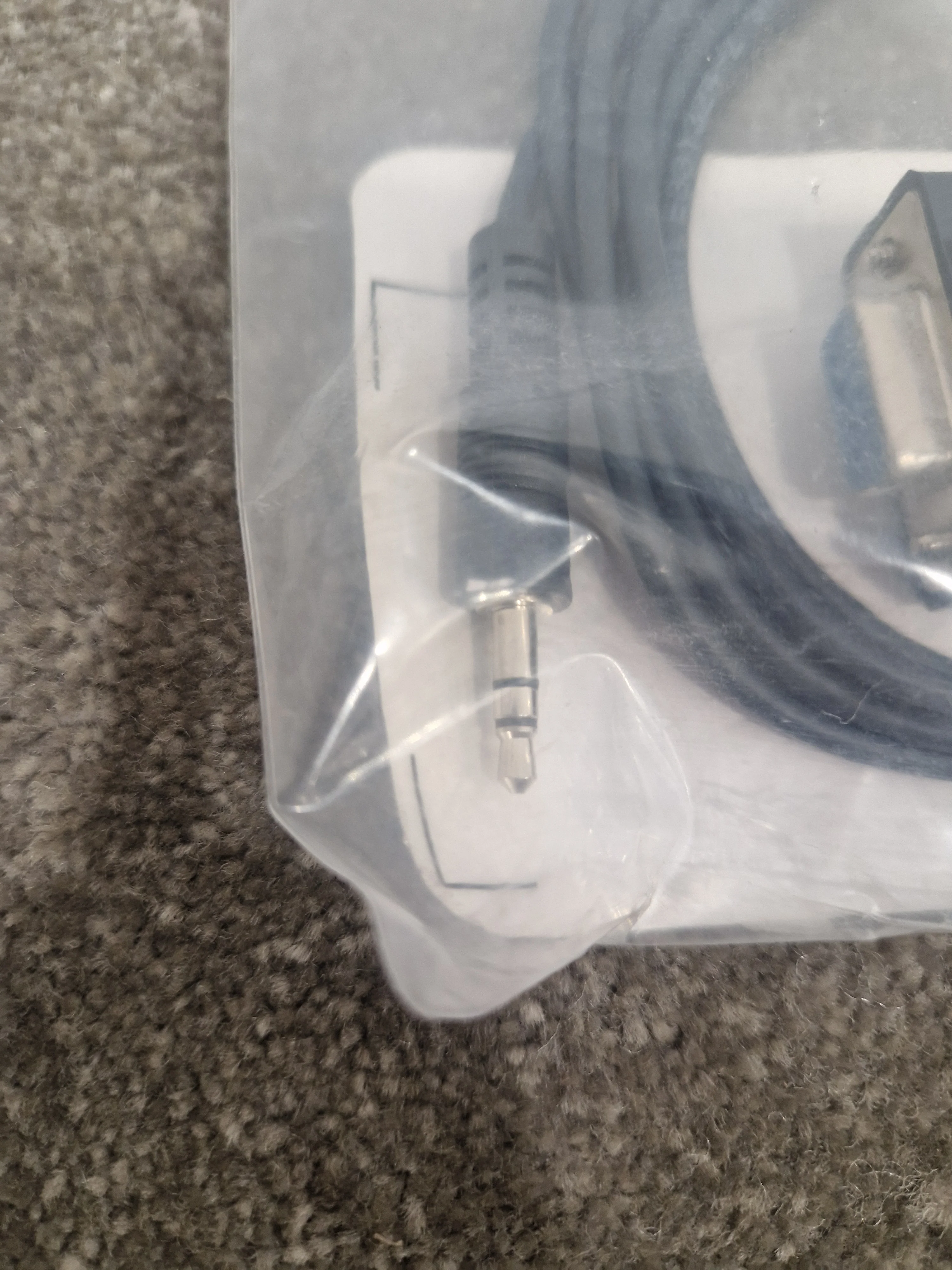 Kramer C-a35m/D9f-6 Cable 6FT - High-Quality Audio Connection - Excellent w/ Original Packing - Image 5
