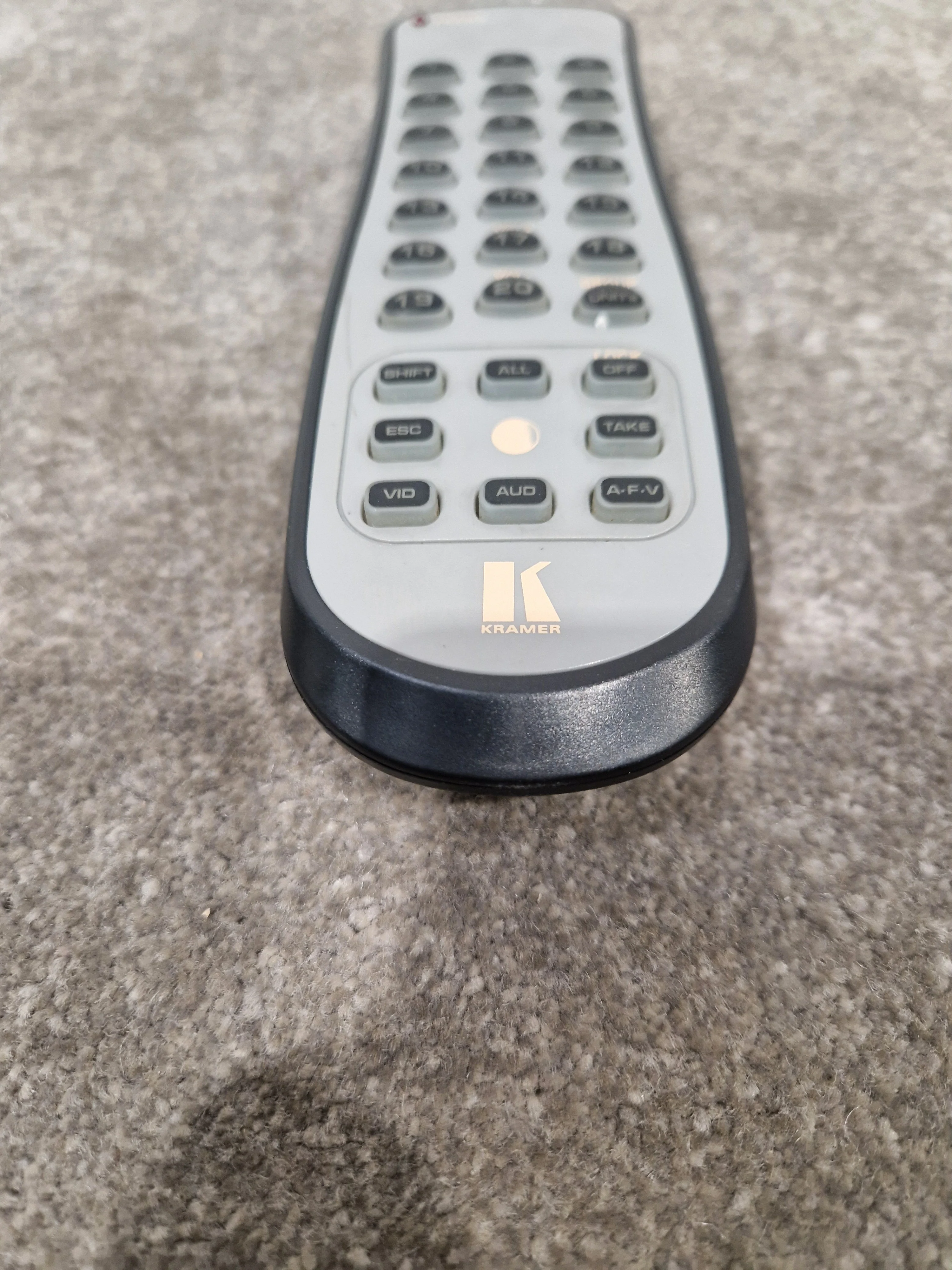 Kramer IR-1 Remote Control - IR Signal Controller - Excellent - Image 9