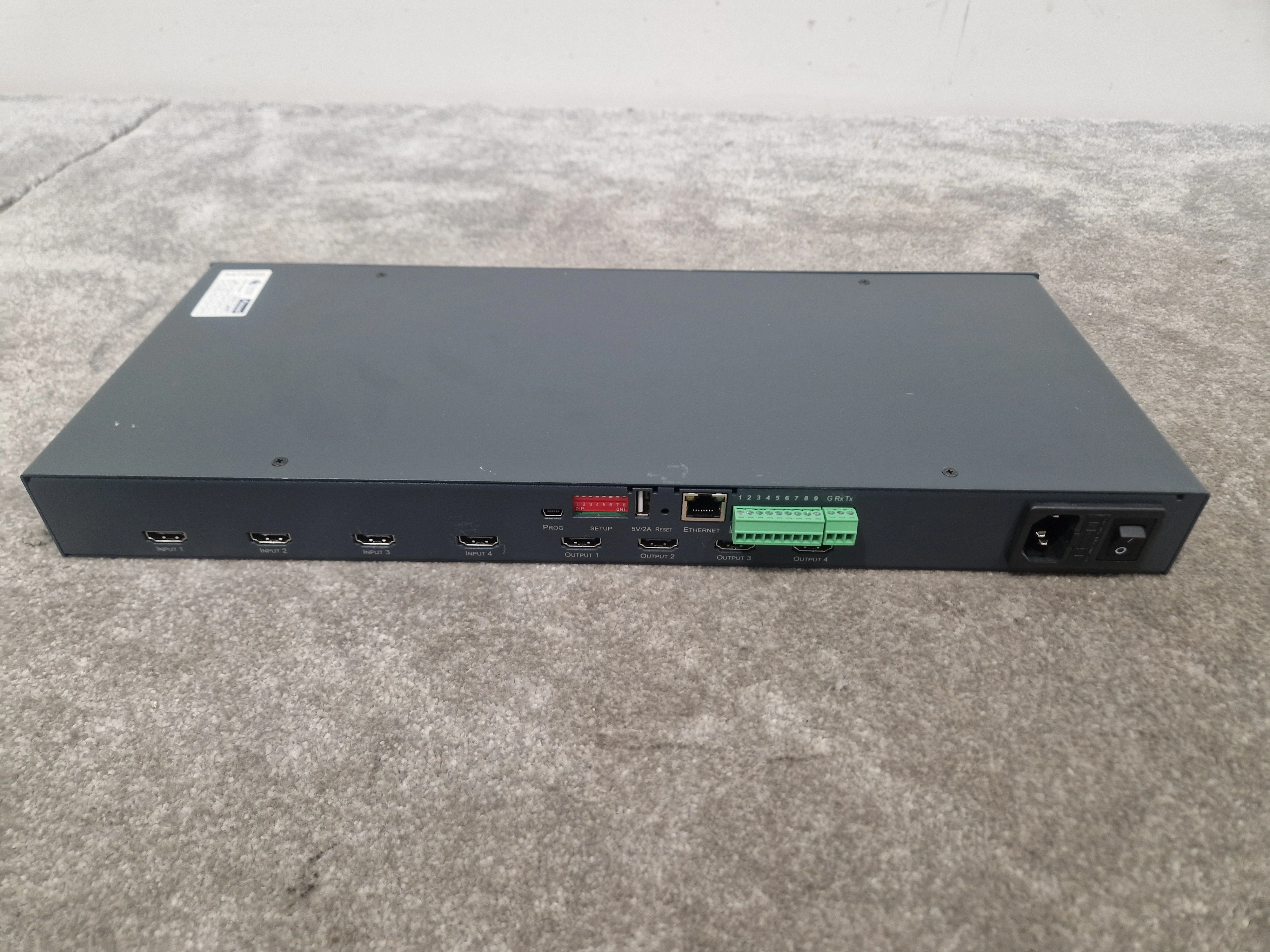 Kramer VS-44UHD 4x4 matrix switcher - HDMI 2.0, Audio De-Embedding - Very Good - Image 7