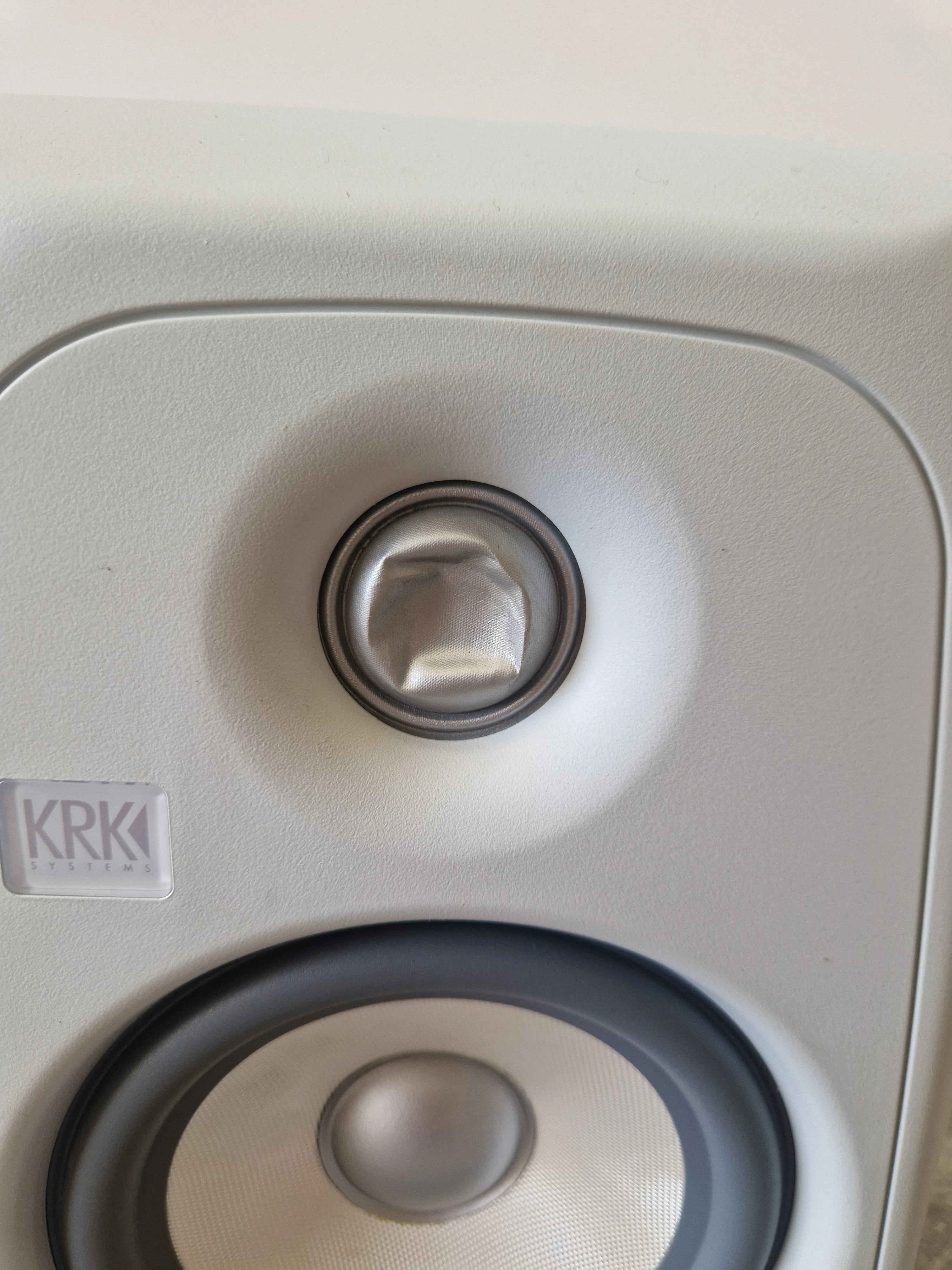 KRK Rokit 5 - Studio Monitor Speaker - Very Good (READ DESCRIPTION) - Image 3