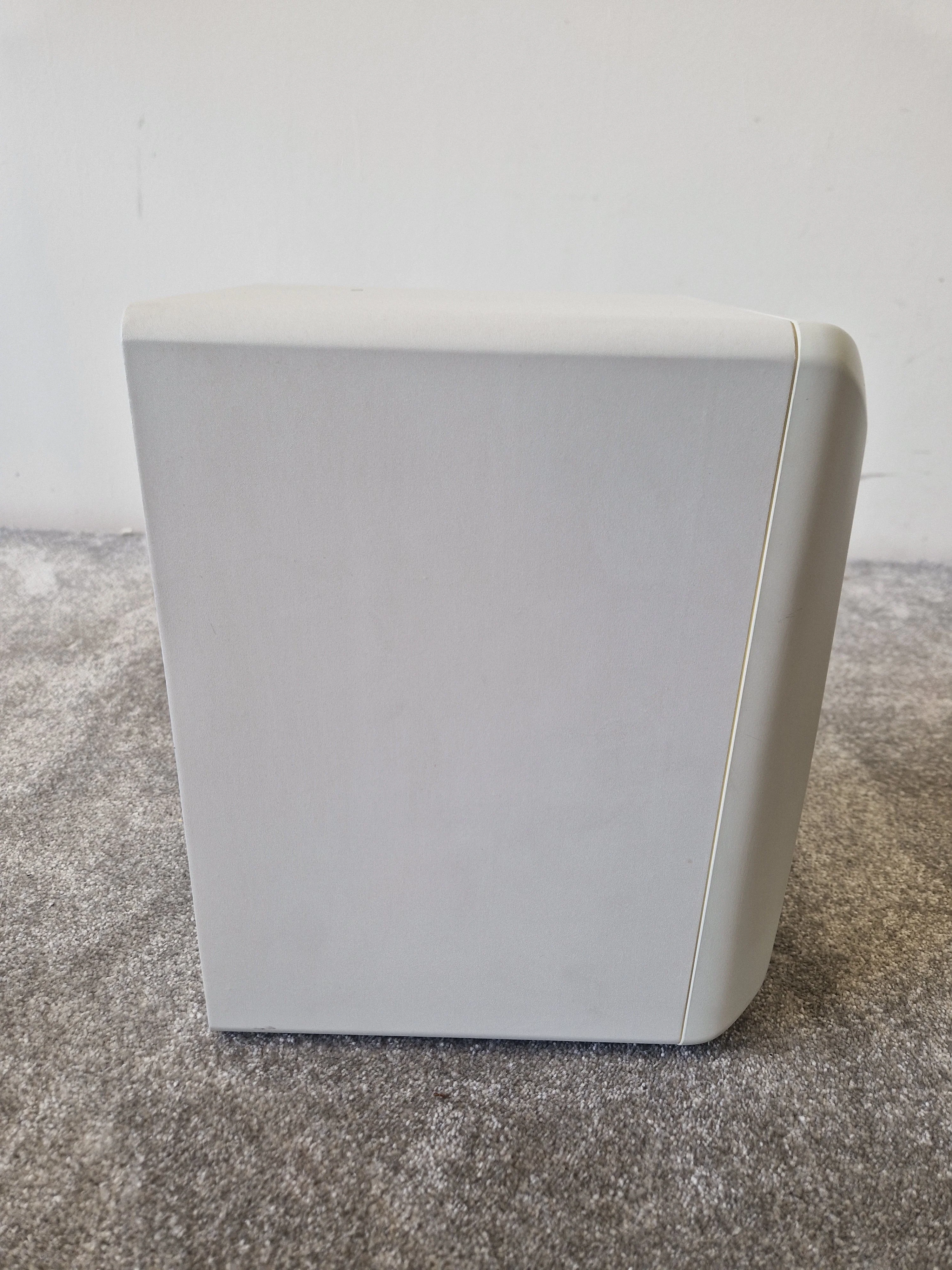KRK Rokit 5 Powered Studio Monitor – 5" Woofer & Bi-Amp Design – Very Good - Image 3