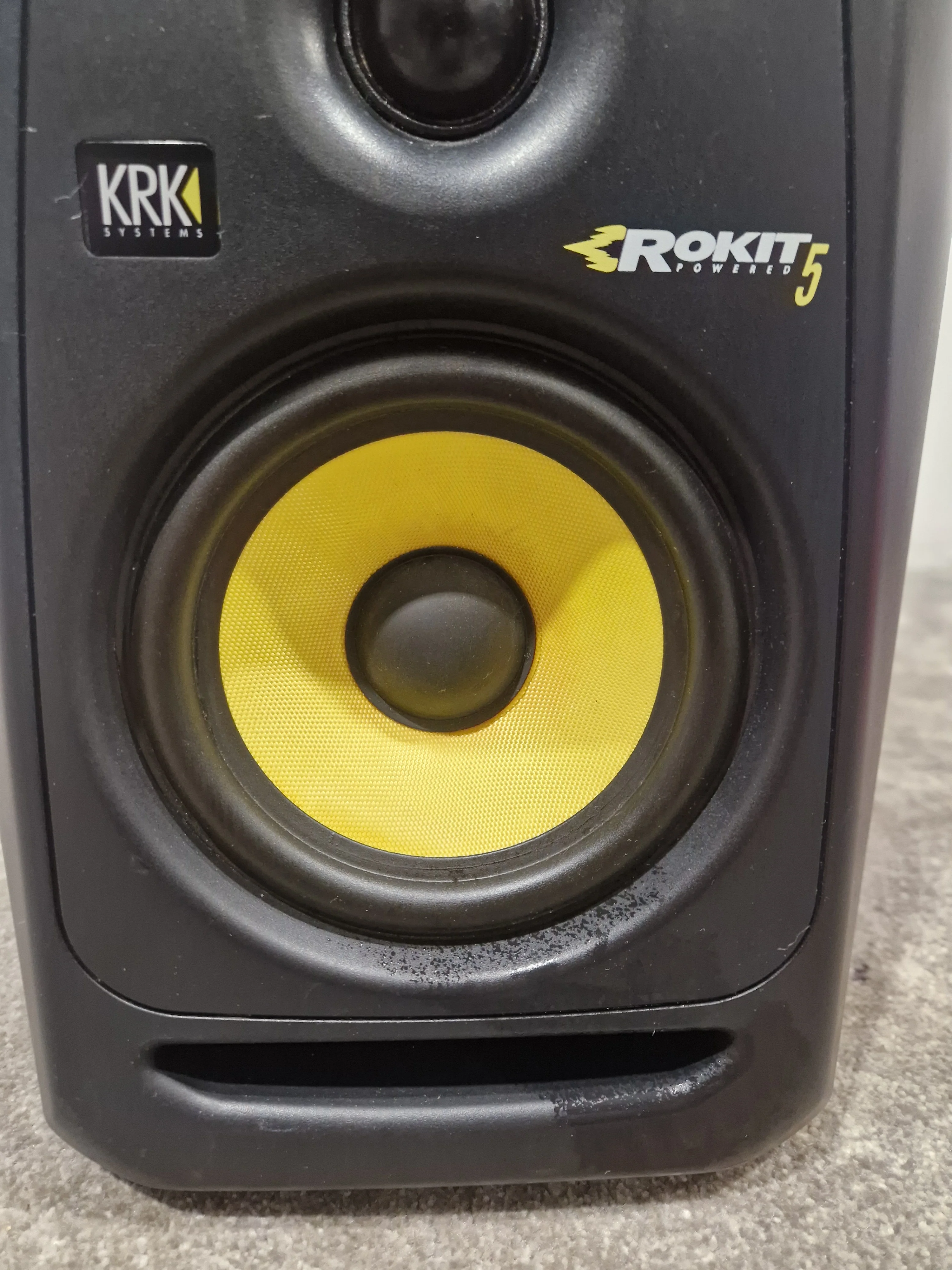 KRK Rokiit 5 Powered PA Speaker - Exceptional Audio Clarity - Excellent w/ Power Cable - Image 7
