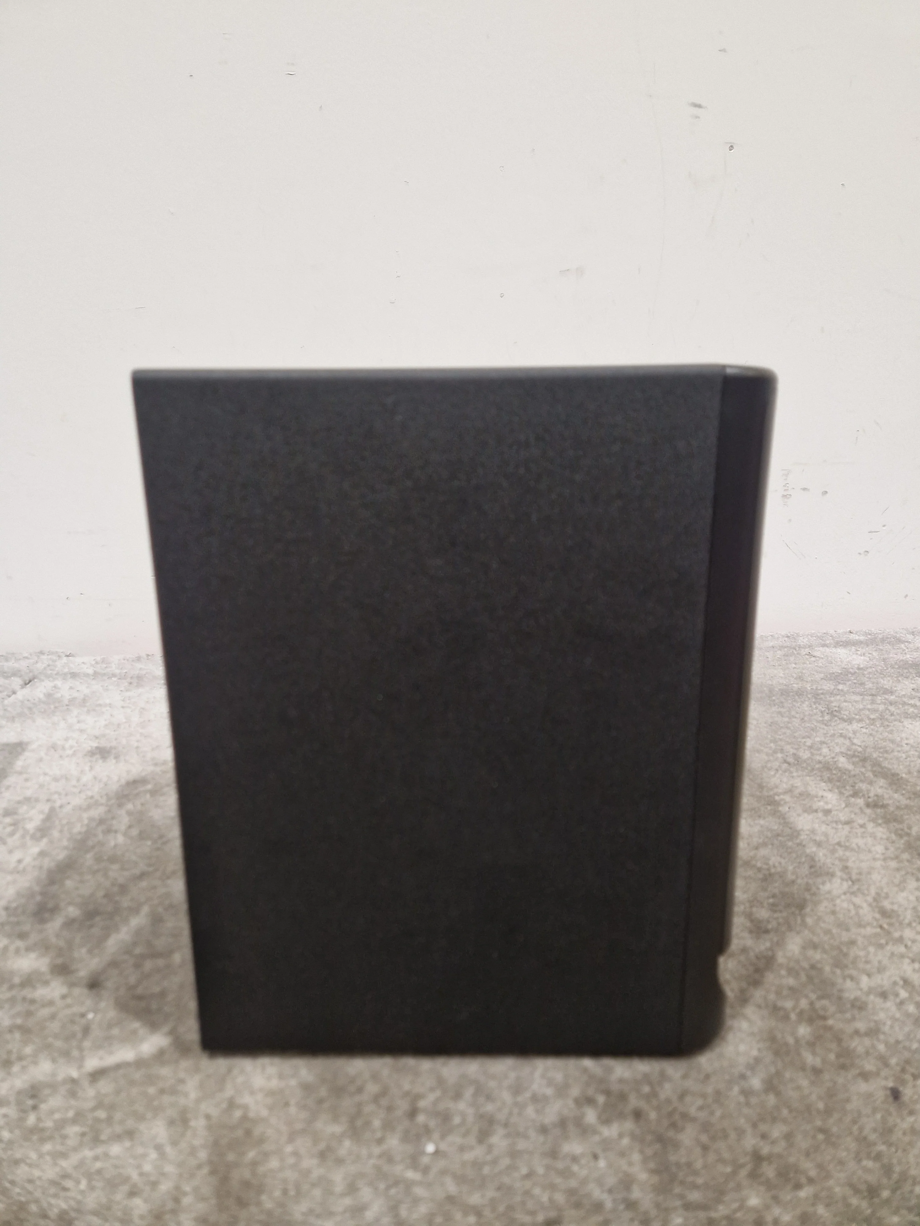 KRK ROKIT RP5 G4 Studio Monitor - Excellent w/ Original Box & Cables - Image 5