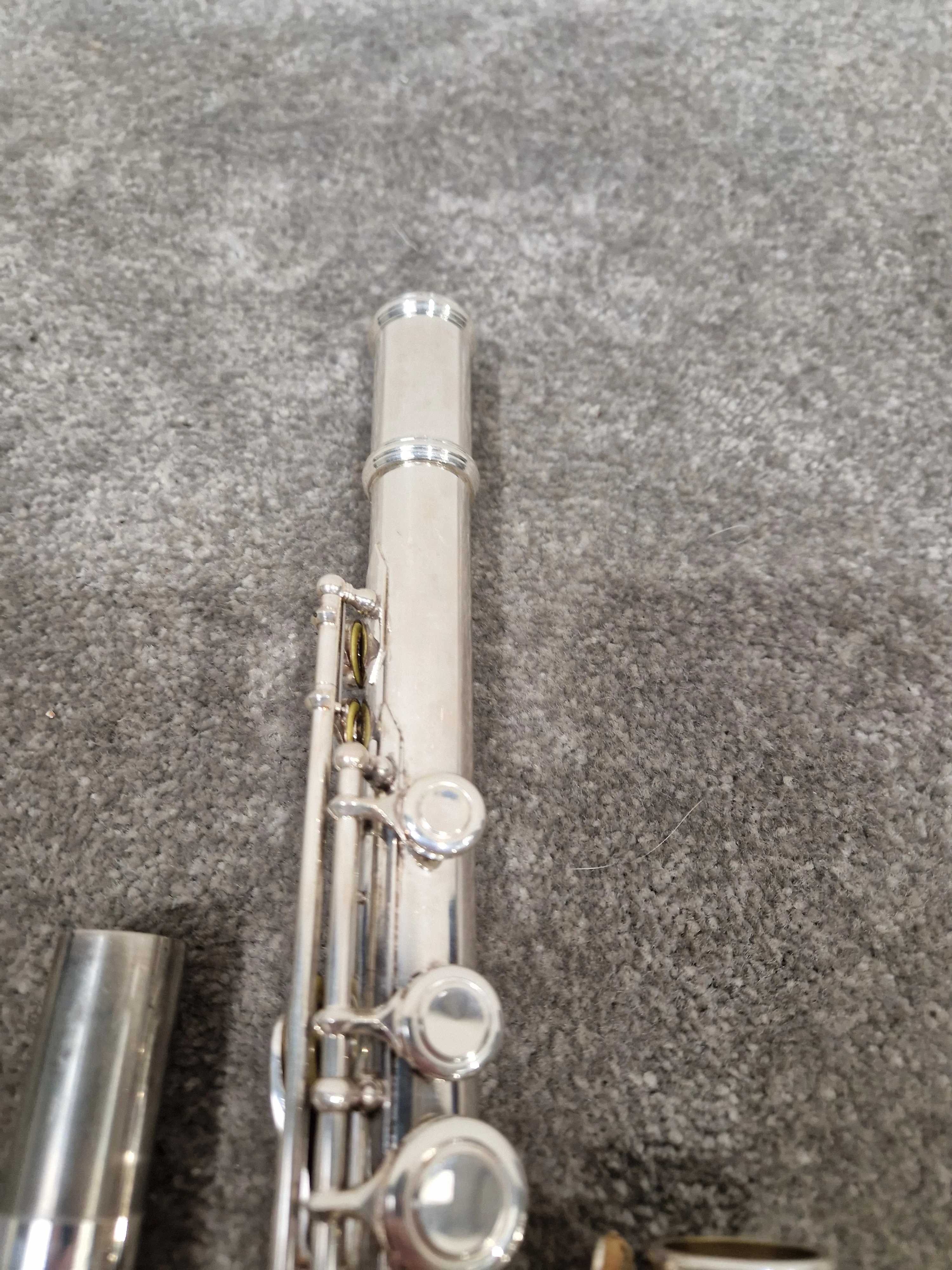 Kurioshi Vivace V11468 Silver/Gold Flute - Dual Finish - Very Good w/ Soft Case & Hard Case - Image 16