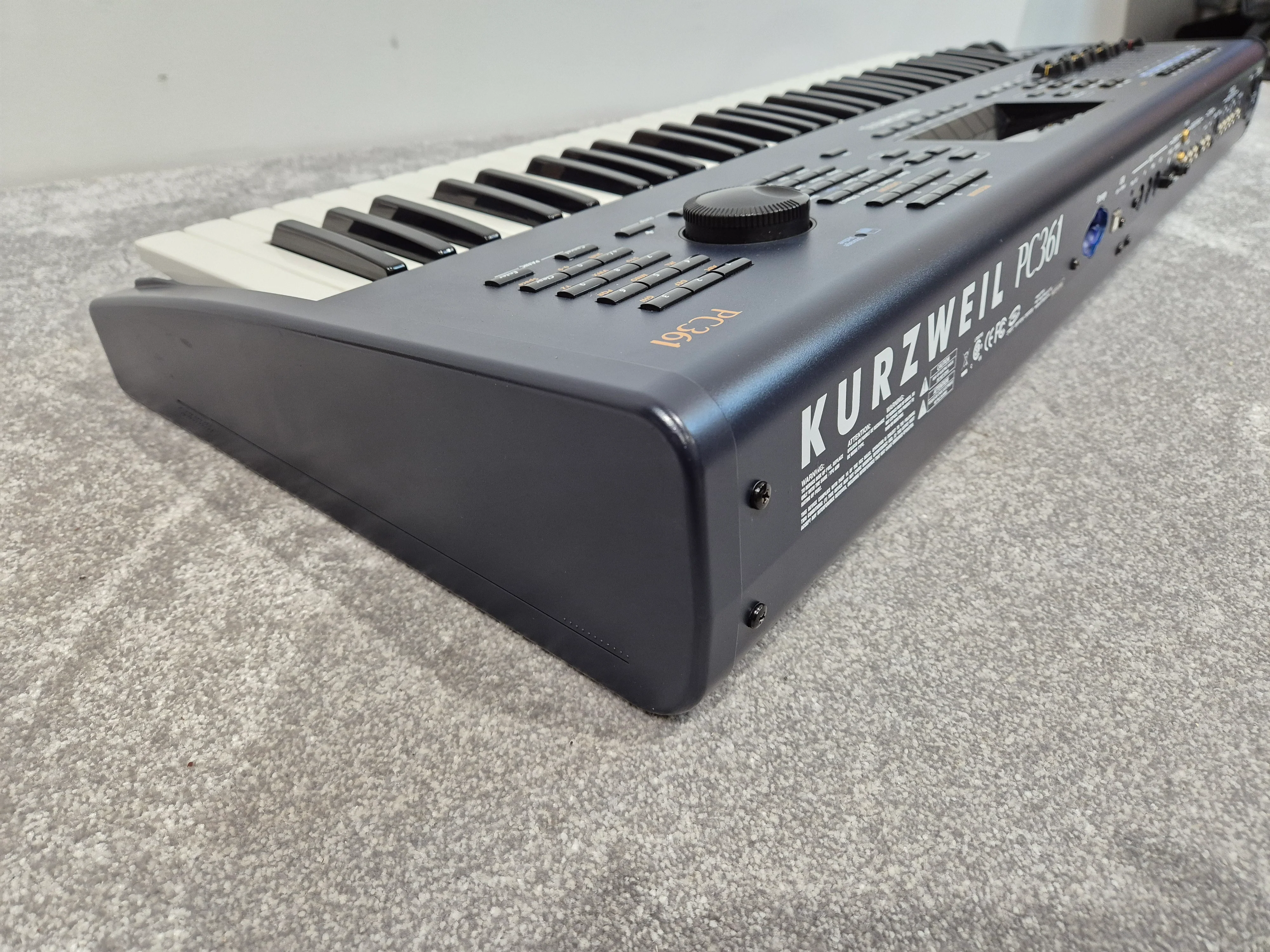 Kurzweil PC361 - 61-key Digital Workstation Synthesizer w/ Flight Case - Image 11