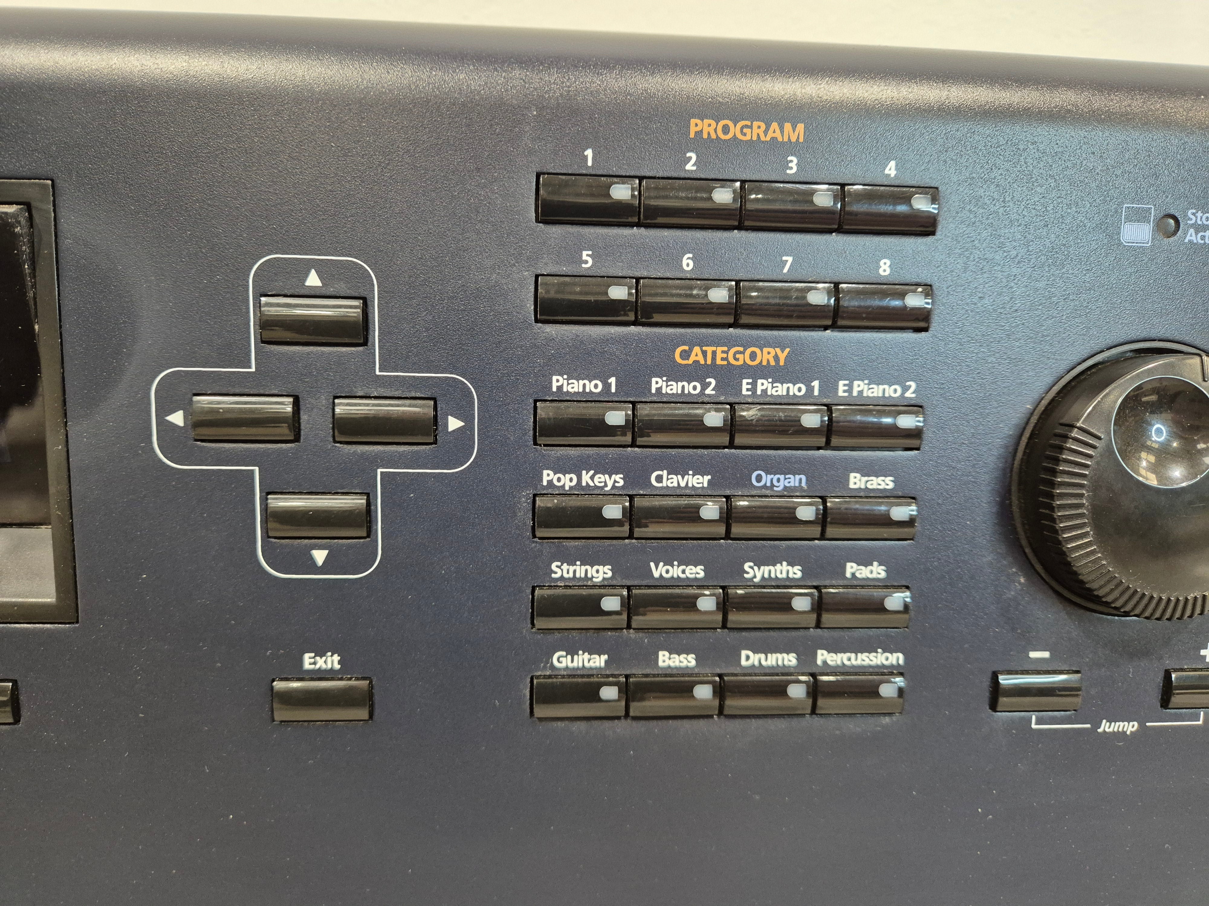 Kurzweil PC361 - 61-key Digital Workstation Synthesizer w/ Flight Case - Image 4