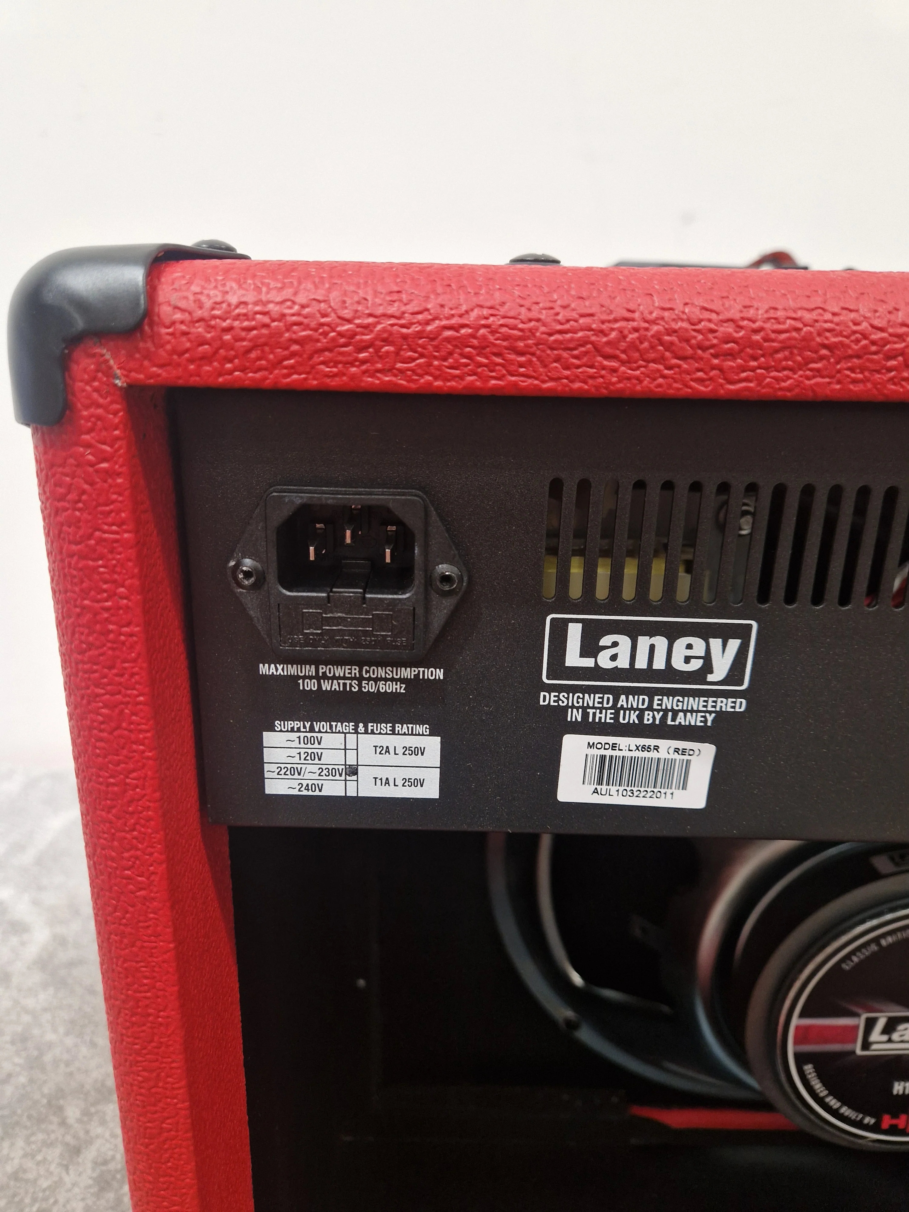 Laney LX 65R Guitar Amplifier - Reverb - Excellent w/ Original Box & Power Supply - Image 4