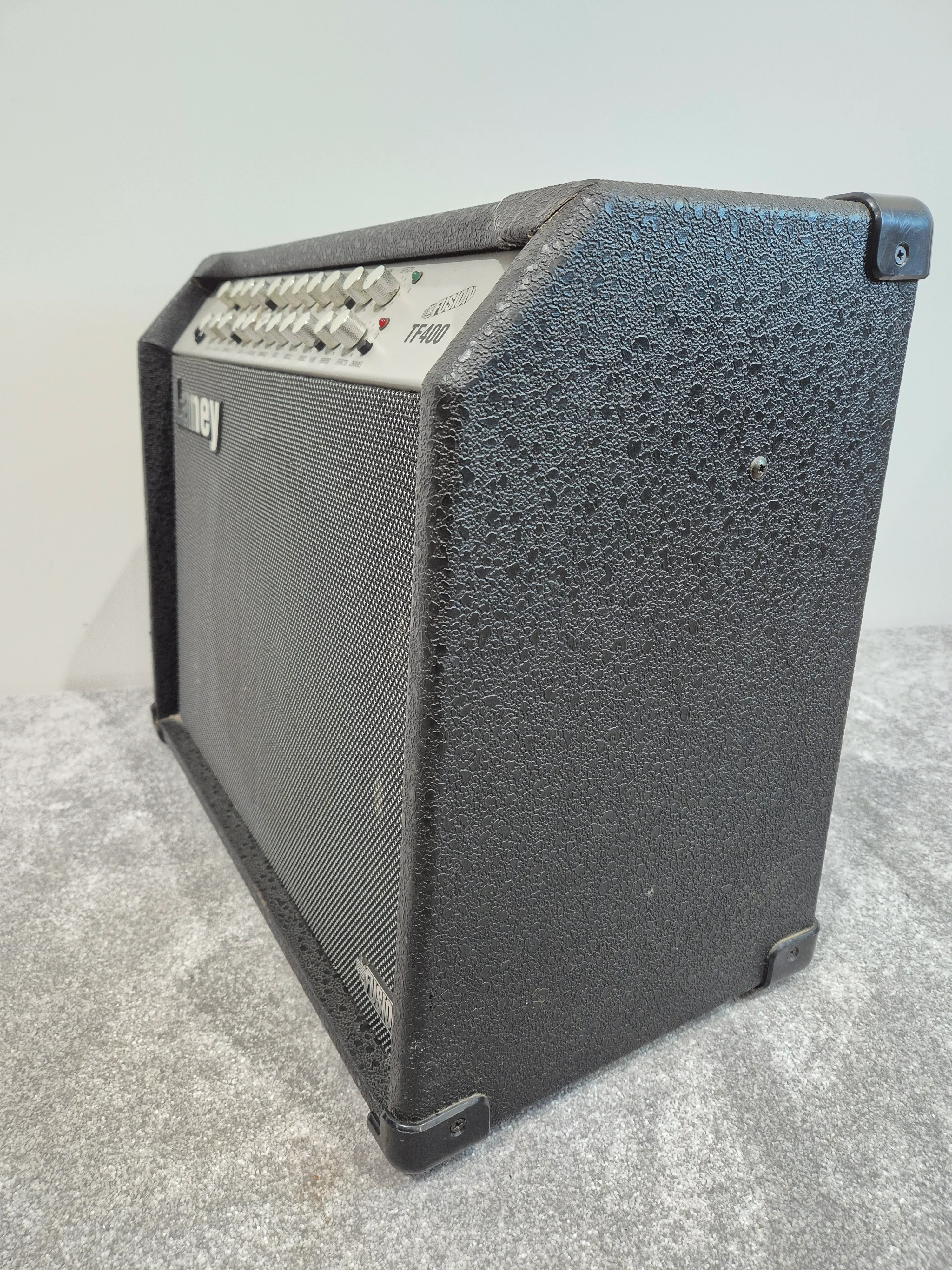 Laney TF400 - 3-channel 120-watt Guitar Amplifier - Image 8