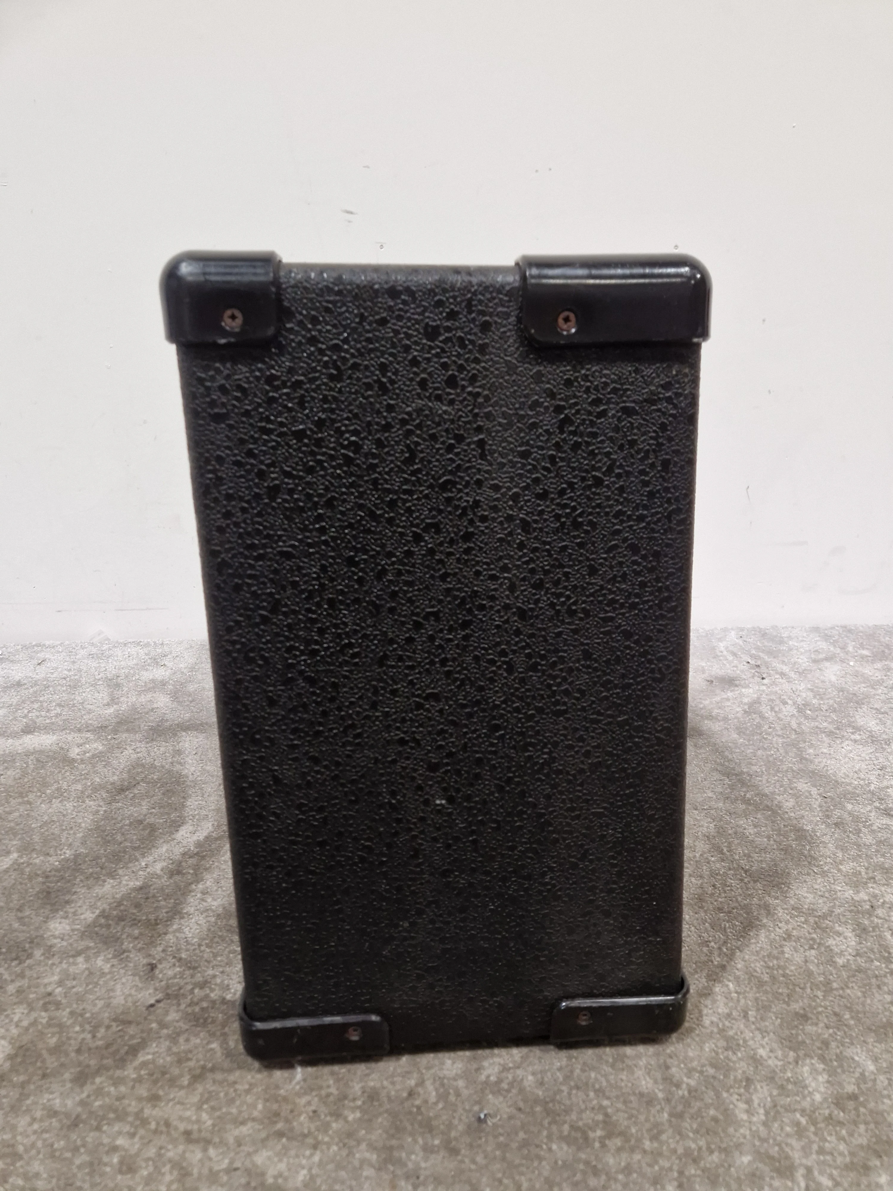 Laney World Series 120R Amplifier - 120W Combo - Good w/ Power Cable - Image 9
