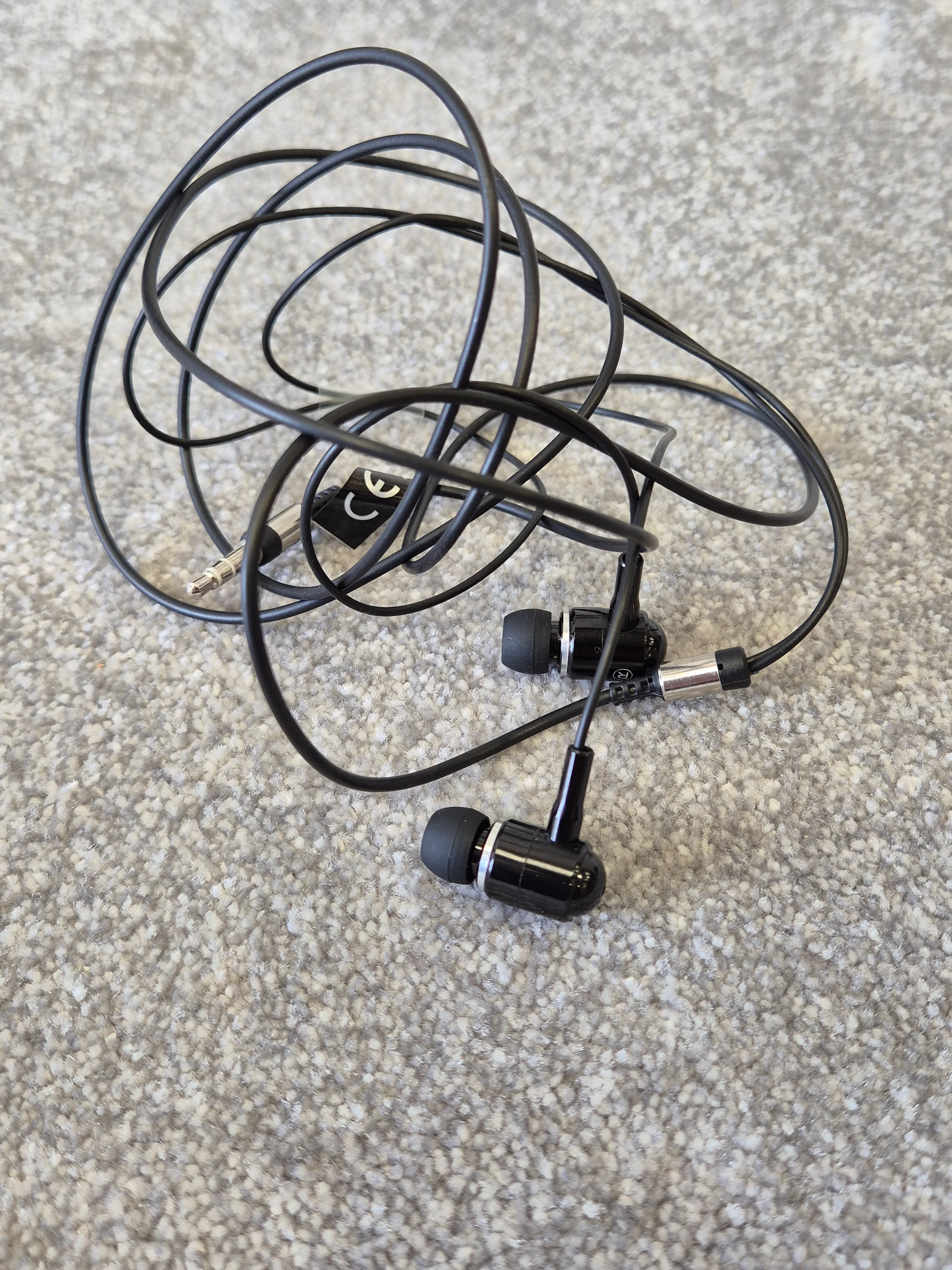 LD Systems MEIONE - In Ear Monitoring System w/ Case - Very Good - Image 11