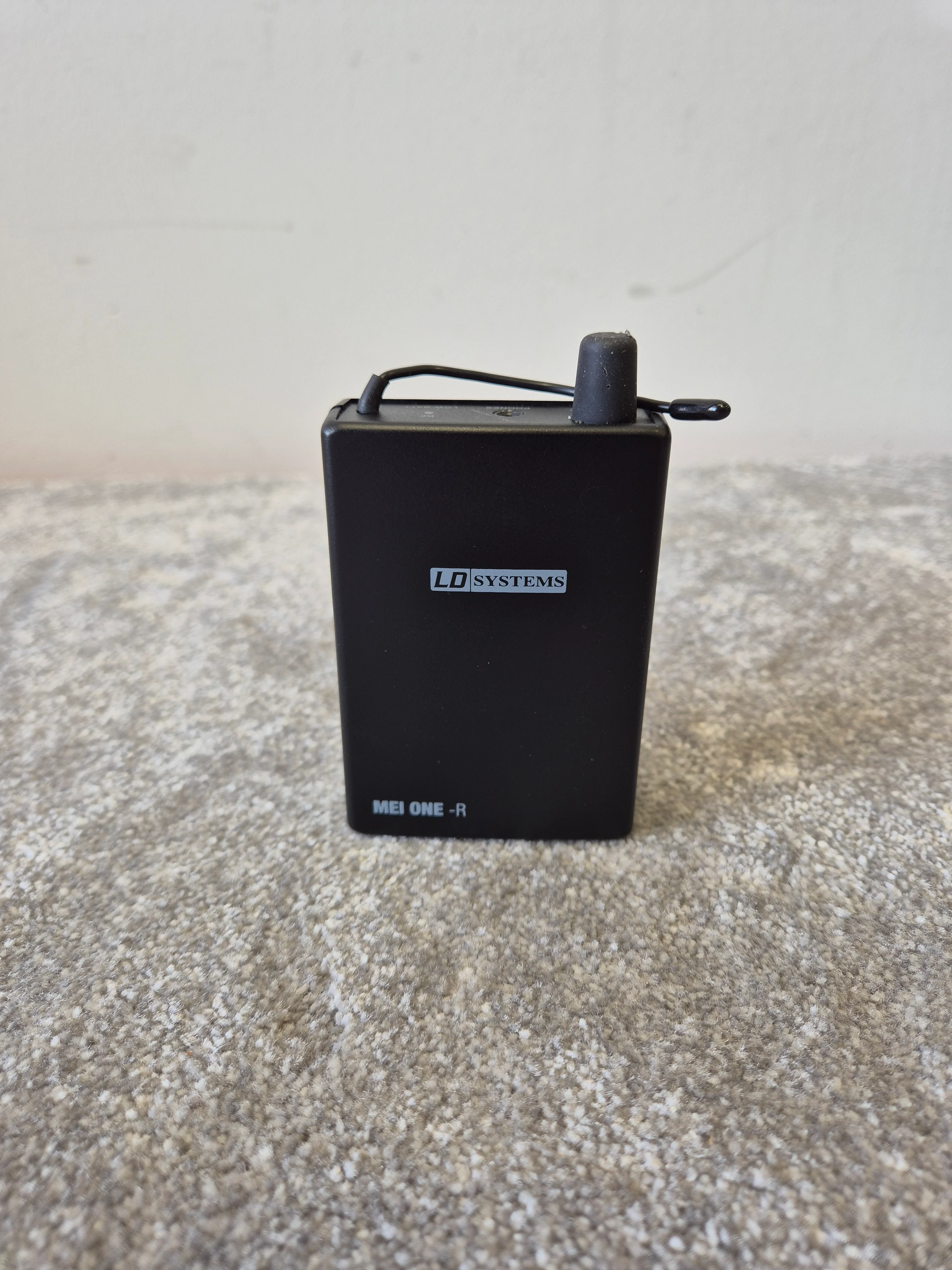 LD Systems MEIONE - In Ear Monitoring System w/ Case - Very Good - Image 6