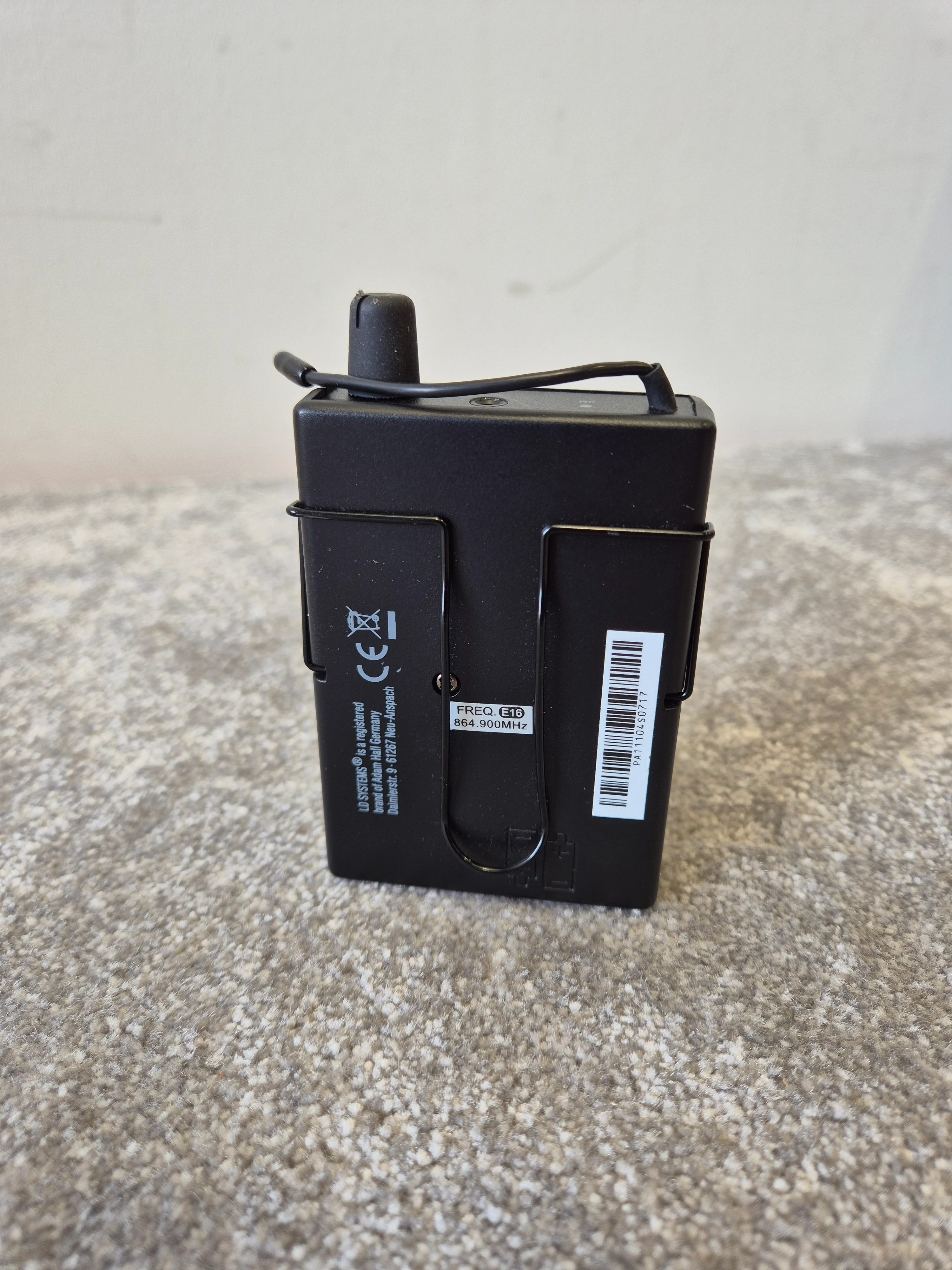 LD Systems MEIONE - In Ear Monitoring System w/ Case - Very Good - Image 7