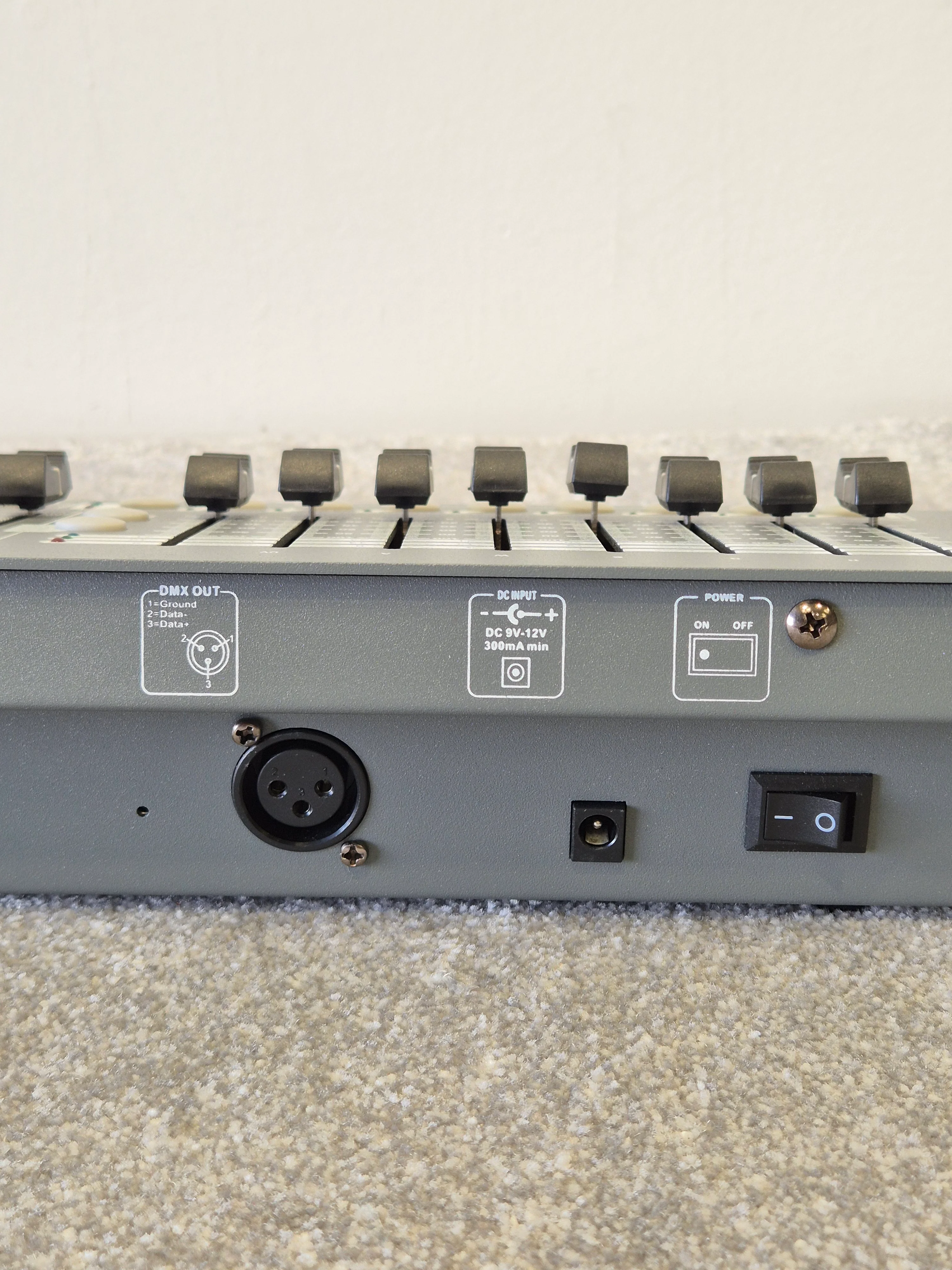 LEDj Versimove 24 - DMX Lighting Controller - 24-Channel Control - Excellent w/ Original Box & Power Supply - Image 9