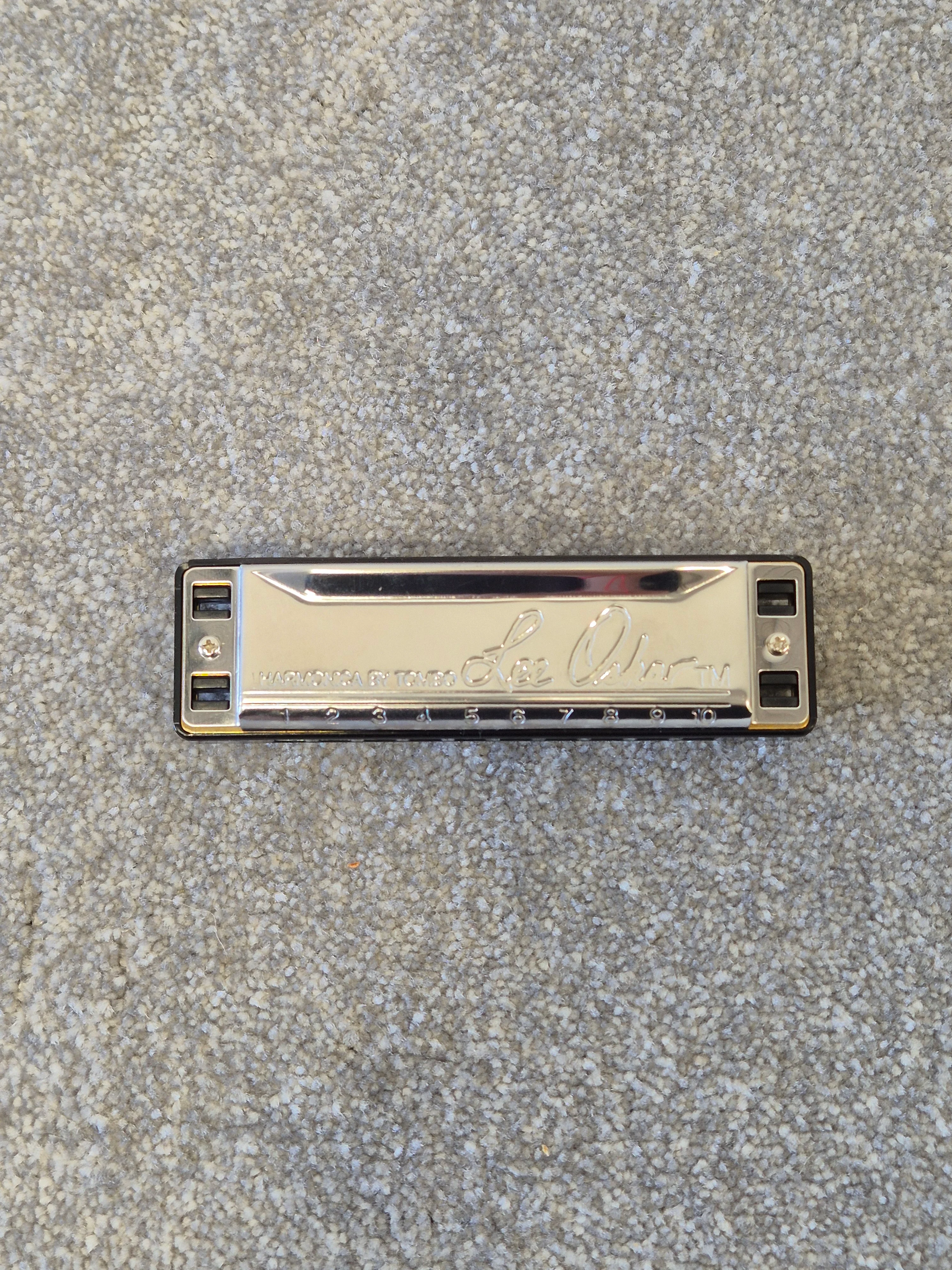 Lee Oskar Harmonica C - Harmonica by Tombo w/ Black Case - Image 2