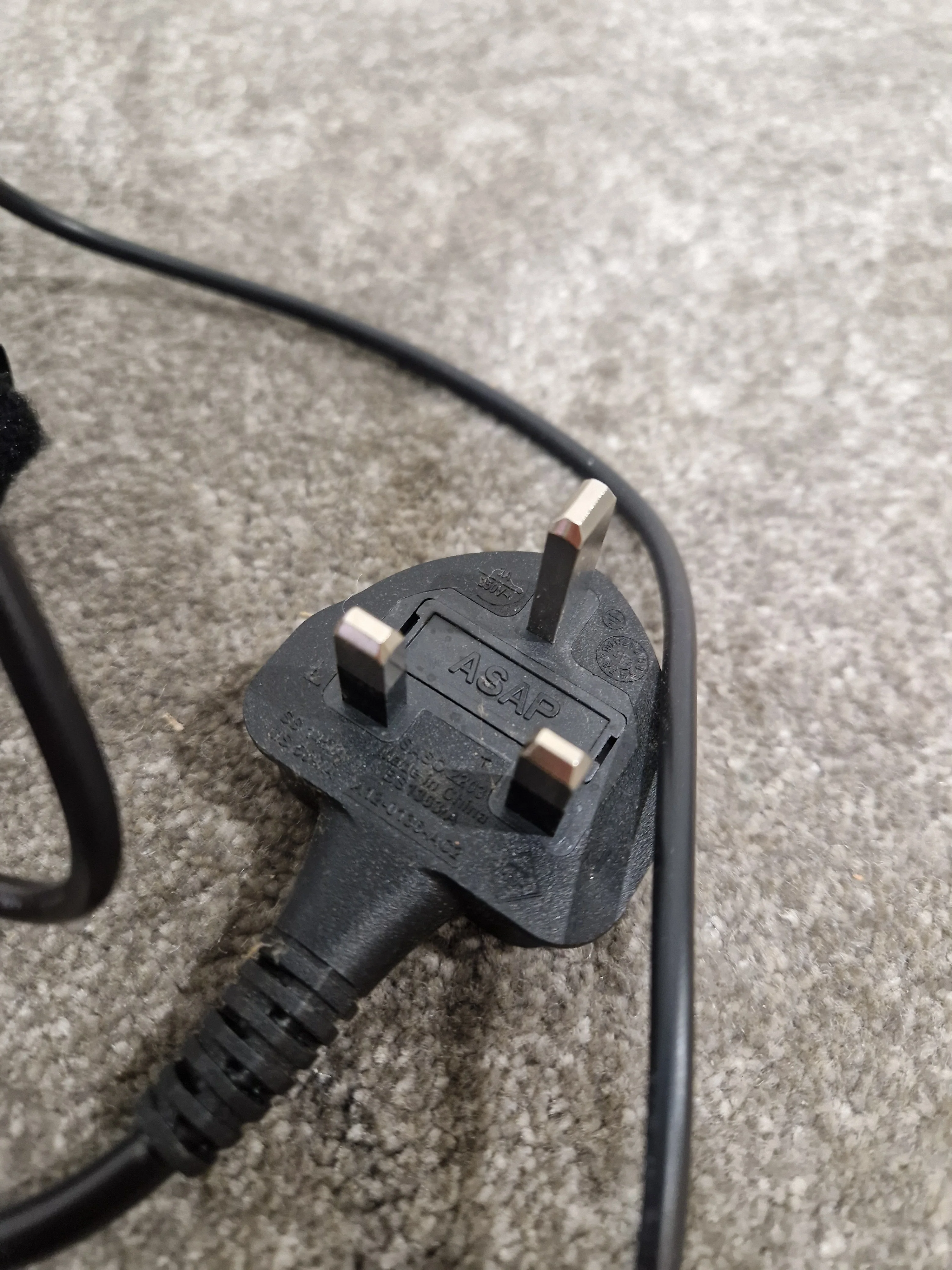 Lenovo Power Supply Unit - ADP-90XD PSU Adapter – Power adapter - Excellent - Image 3