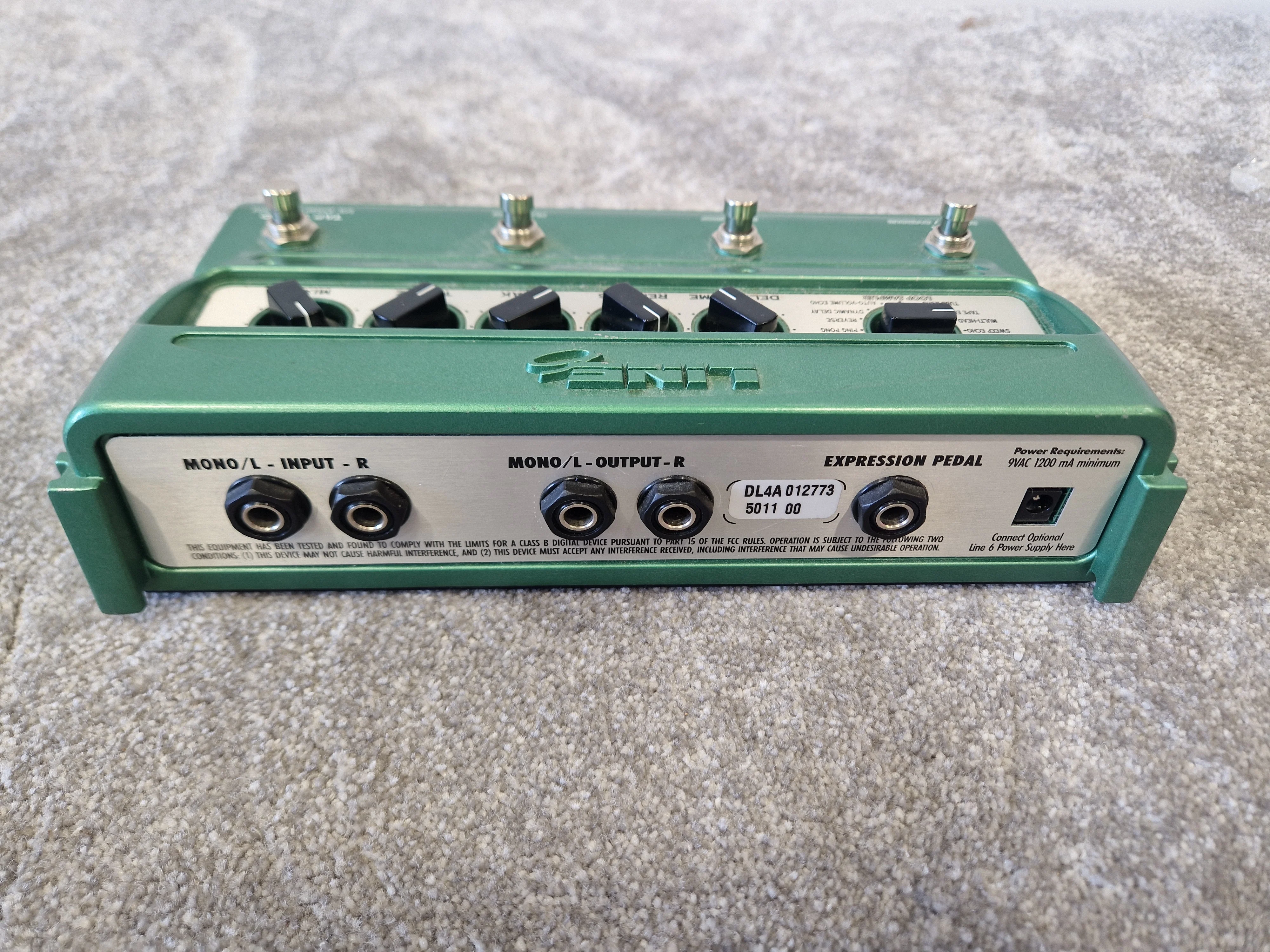 Line 6 DL4 Delay Modeler – 16 Delay Modes & Looper – Very Good - Image 2