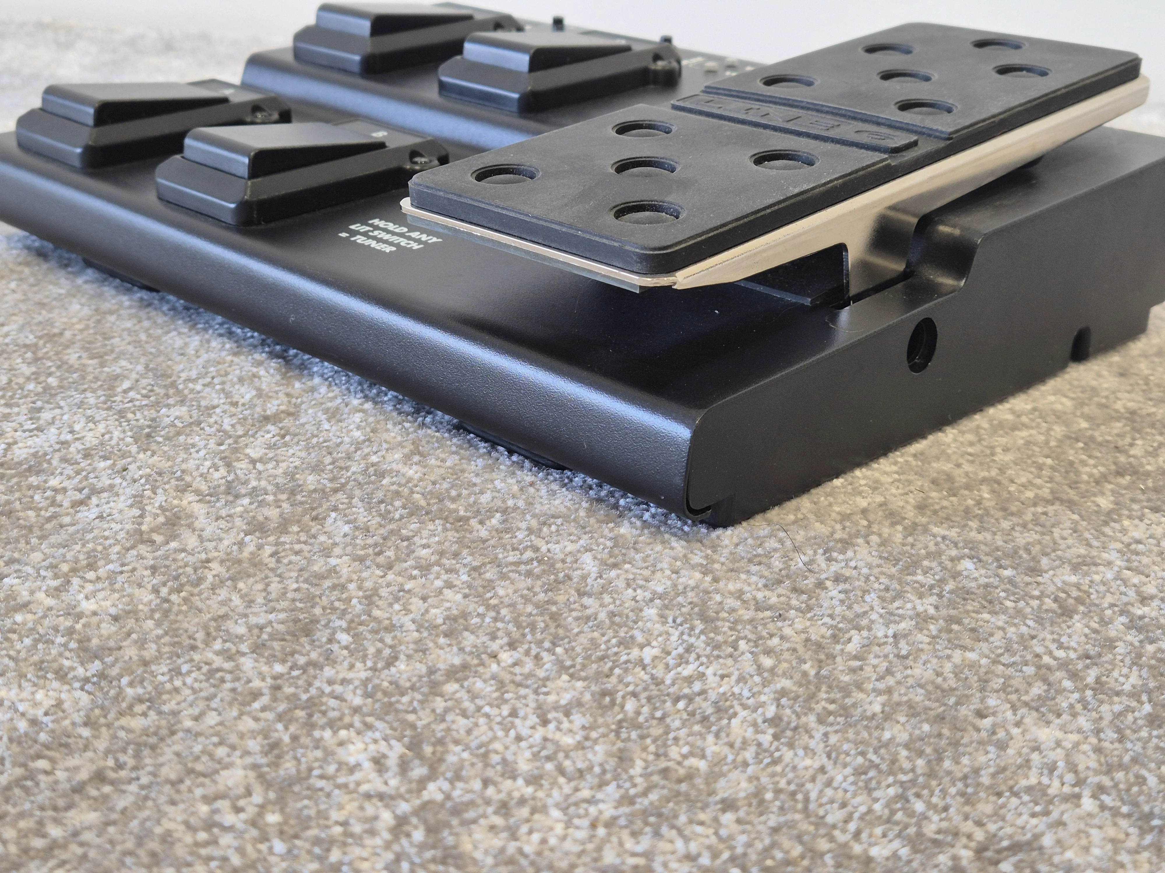 Line 6 FBV Express Mk II - Versatile Foot Controller - Image 10