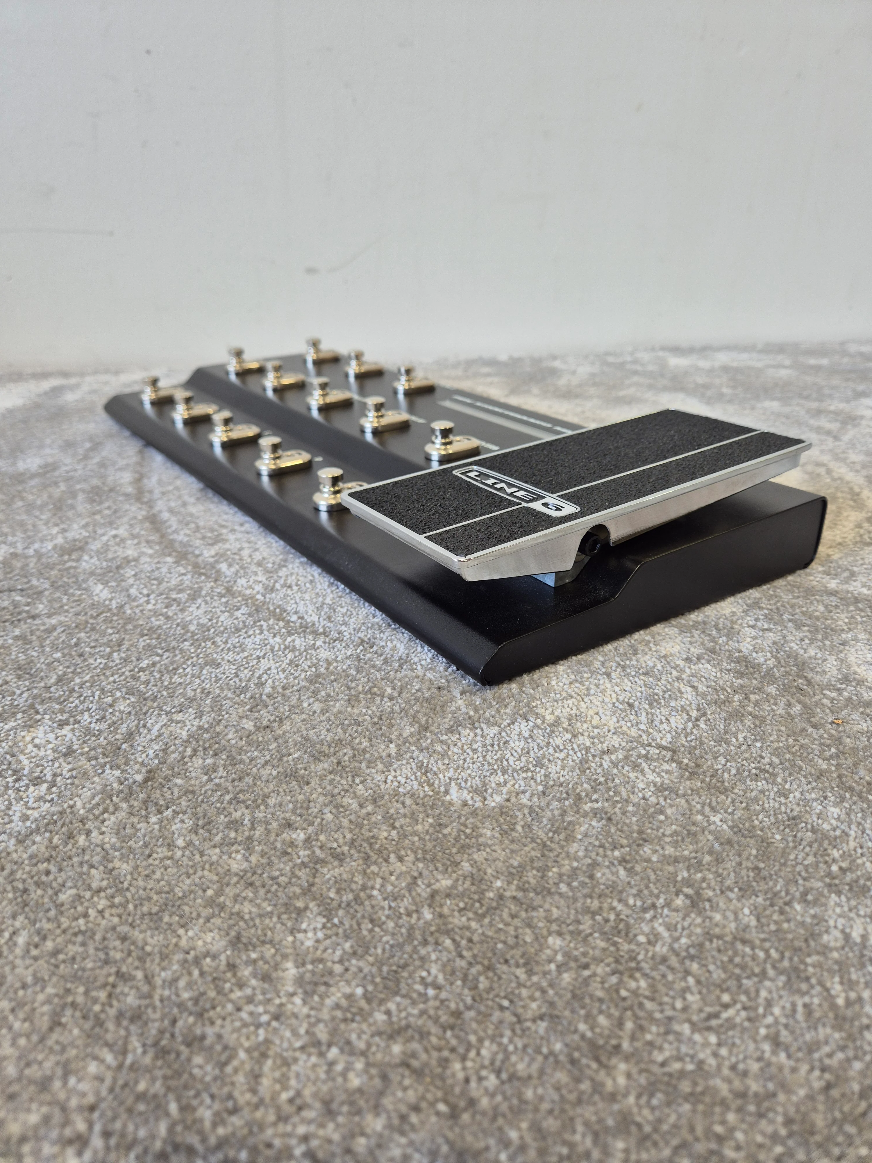 Line 6 FBV Shortboard MK II - Advanced Foot Controller - Excellent - Image 10