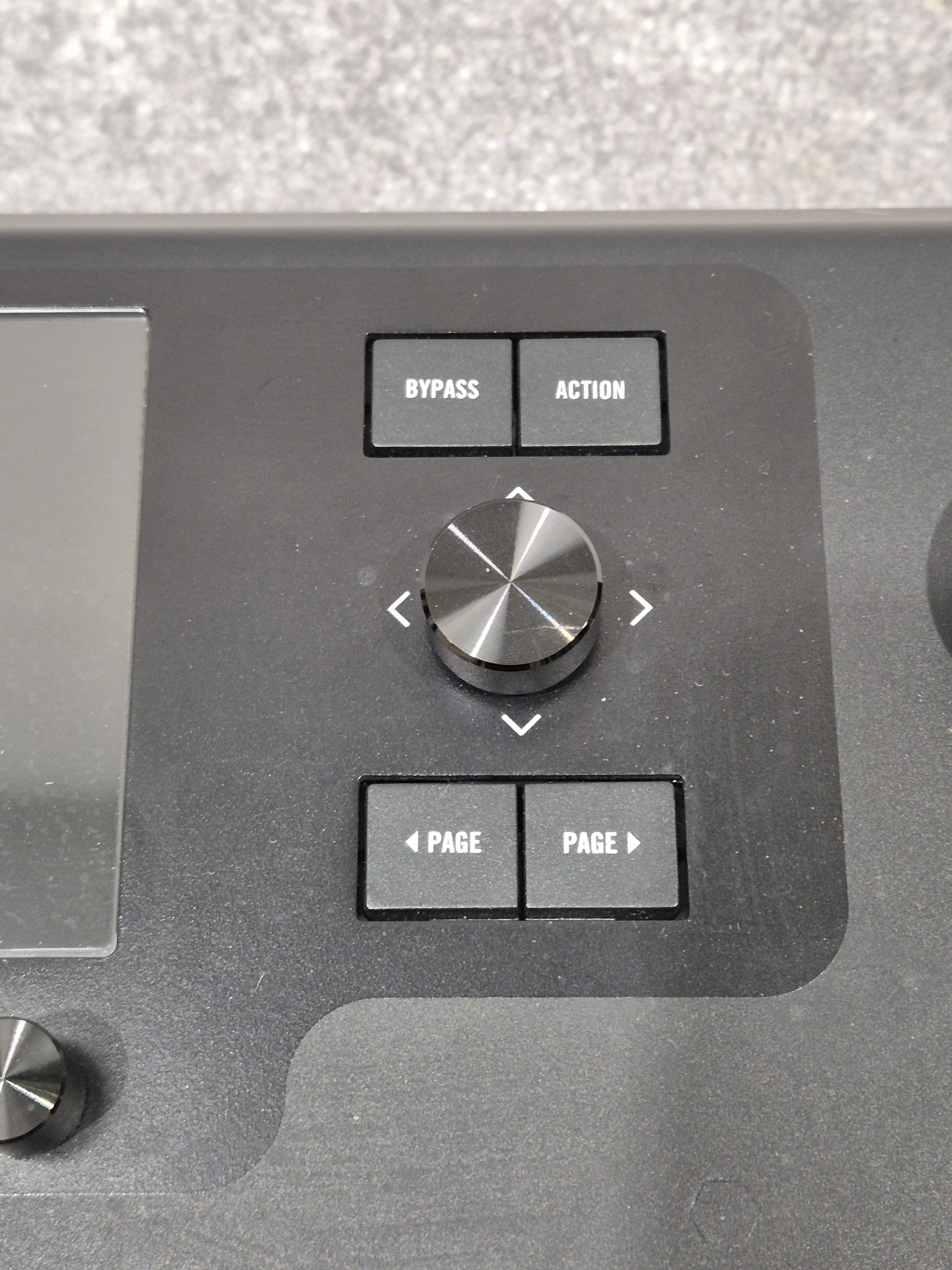 Line 6 Helix LT - Guitar Amp Modeller and Multi-Effects Processor - Image 5