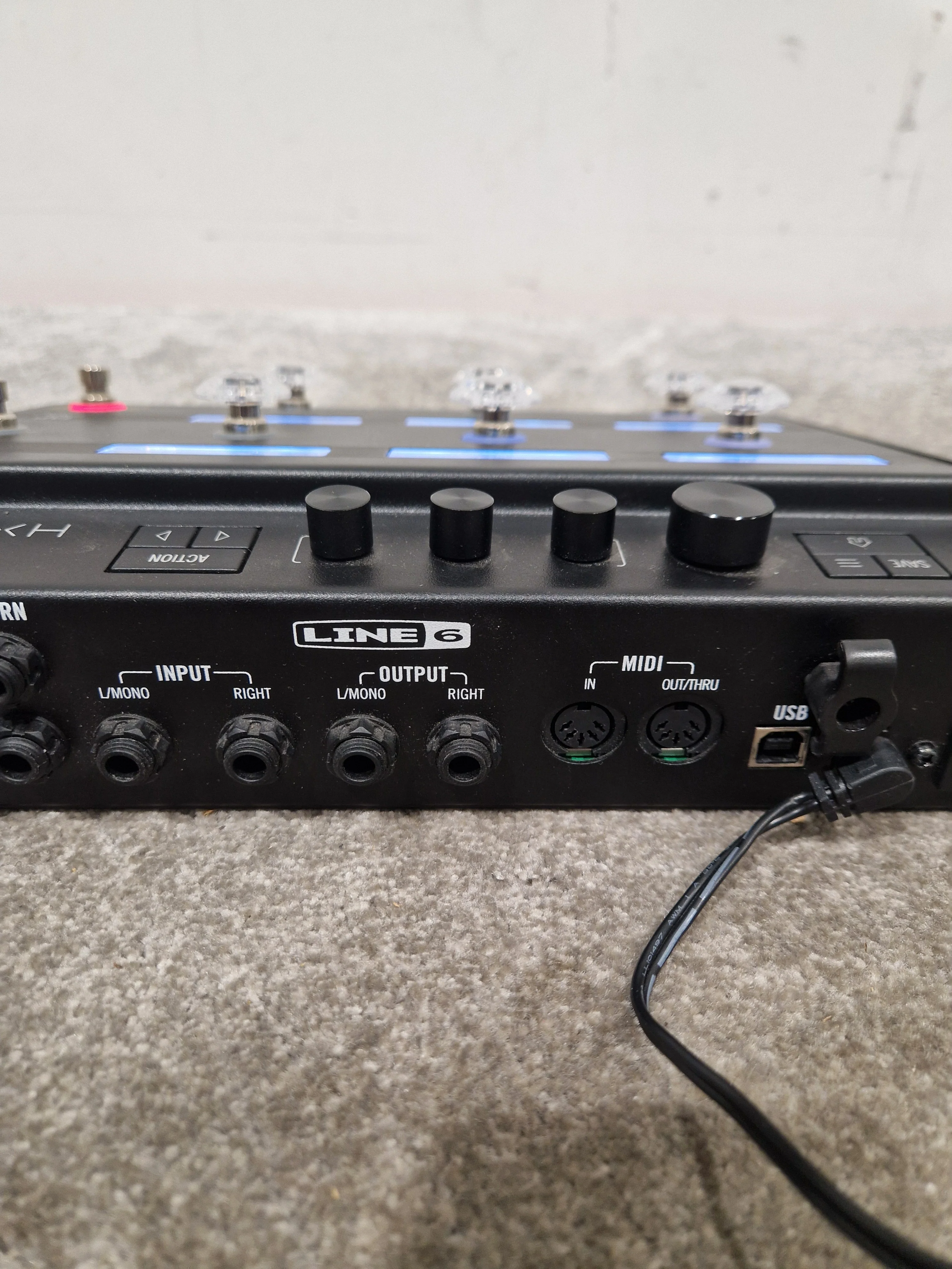 Line 6 HX Effects - Multi-Effects Pedal - Black - Excellent w/ Original Box, Manuals, Cables & Power Supply - Image 17