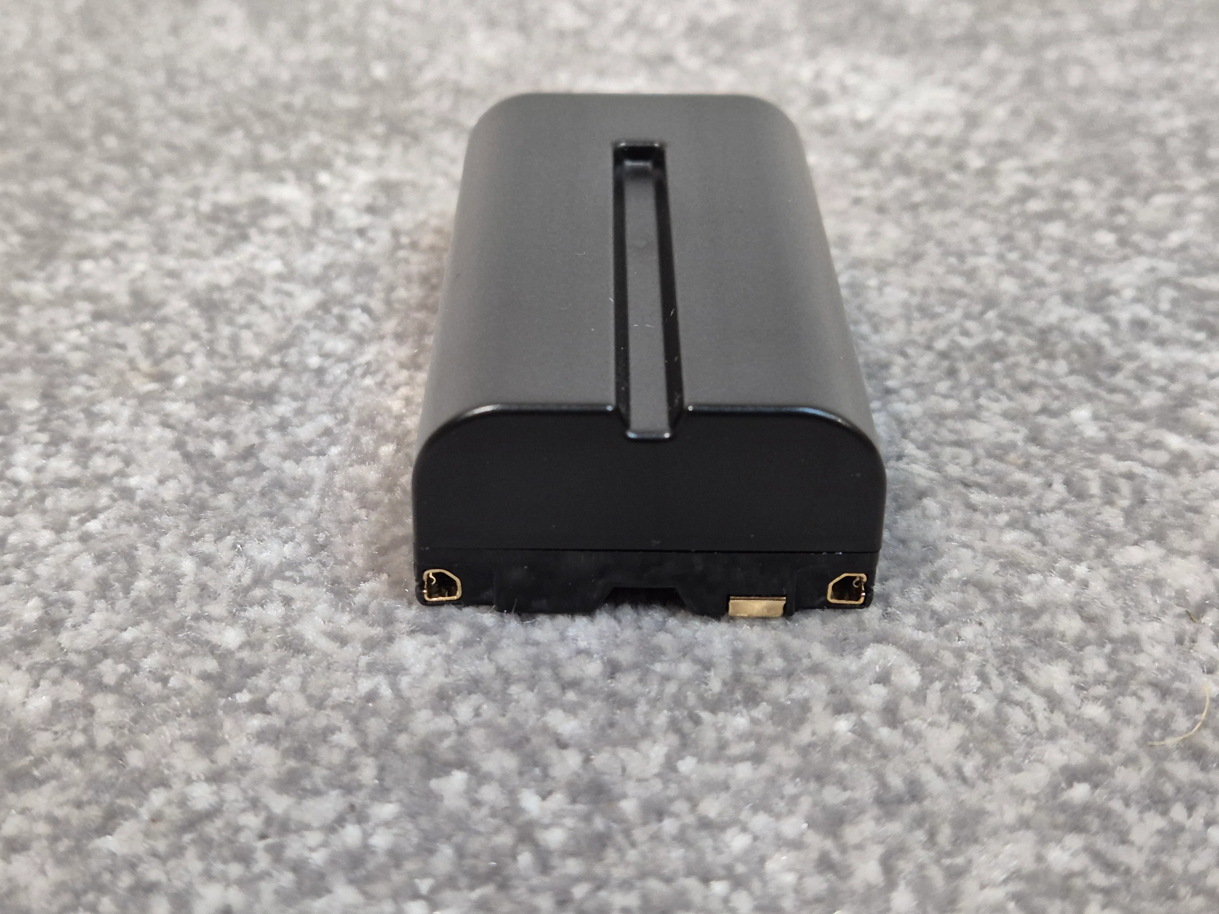 Line 6 JTV Battery- Li-Ion Battery for JTV/Variax Standard/Shuriken Guitars - Image 6