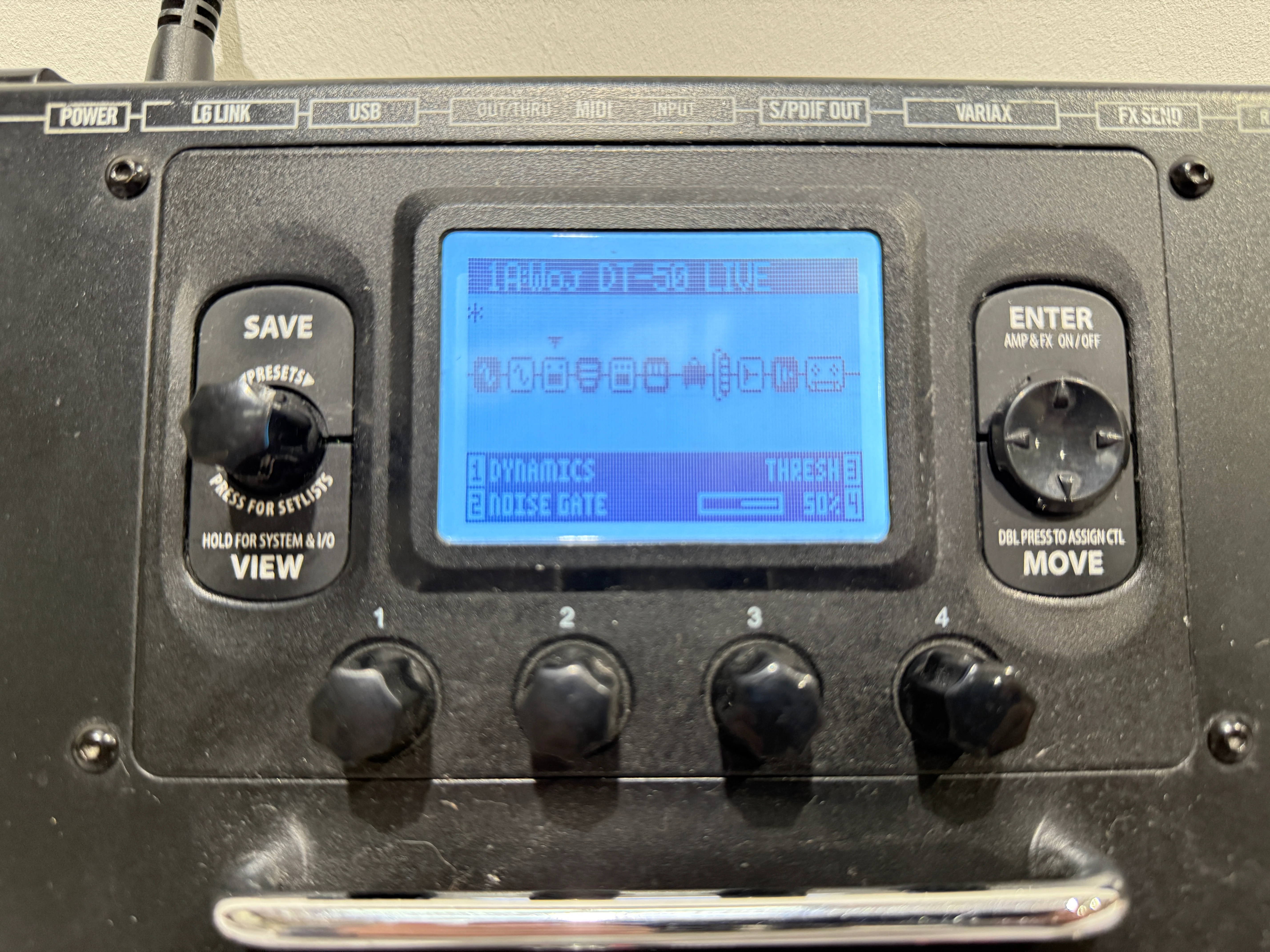 Line 6 POD HD500X Guitar Pedal / Signal Processor / Looper - Image 3
