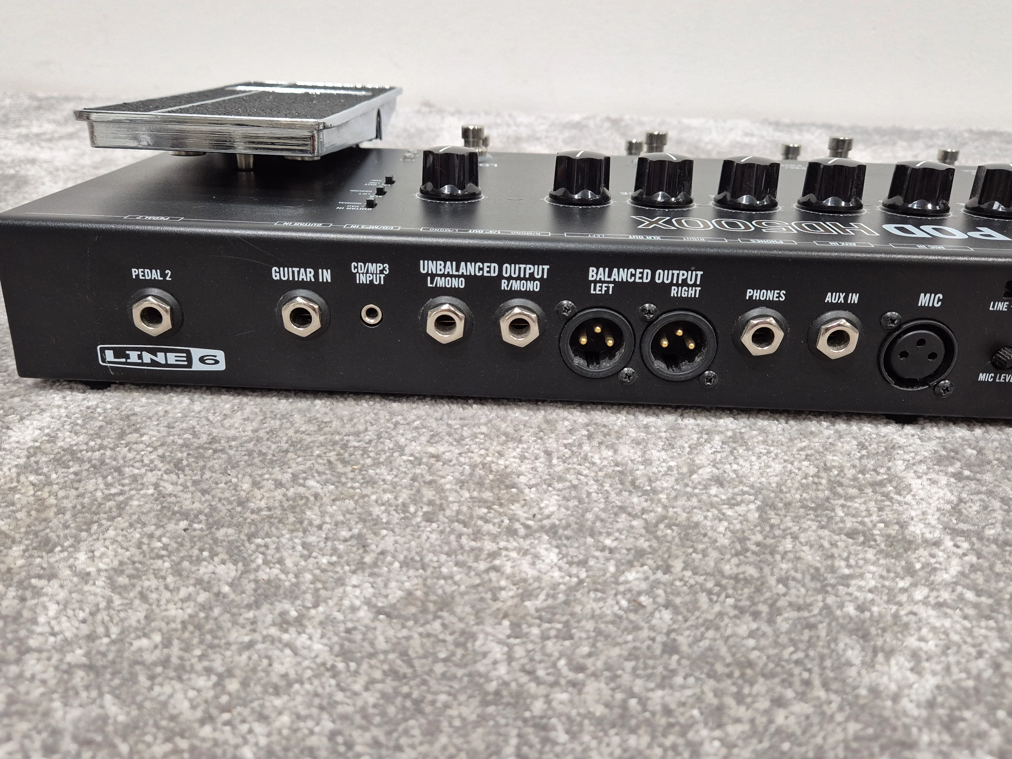 Line 6 POD HD500X - Multi-Effects/ Amp Modeling Pedal - Image 10