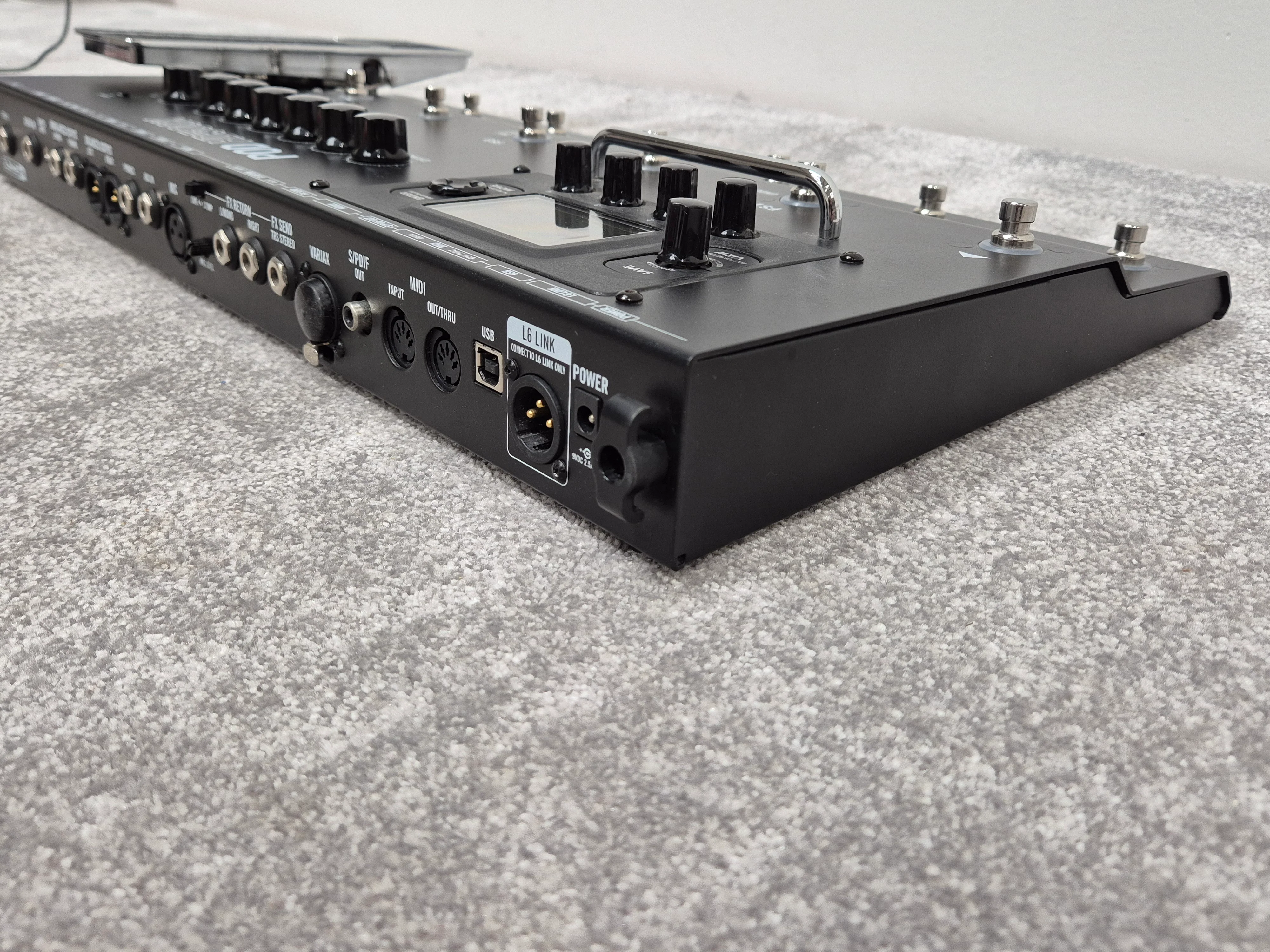 Line 6 POD HD500X - Multi-Effects/ Amp Modeling Pedal - Image 8