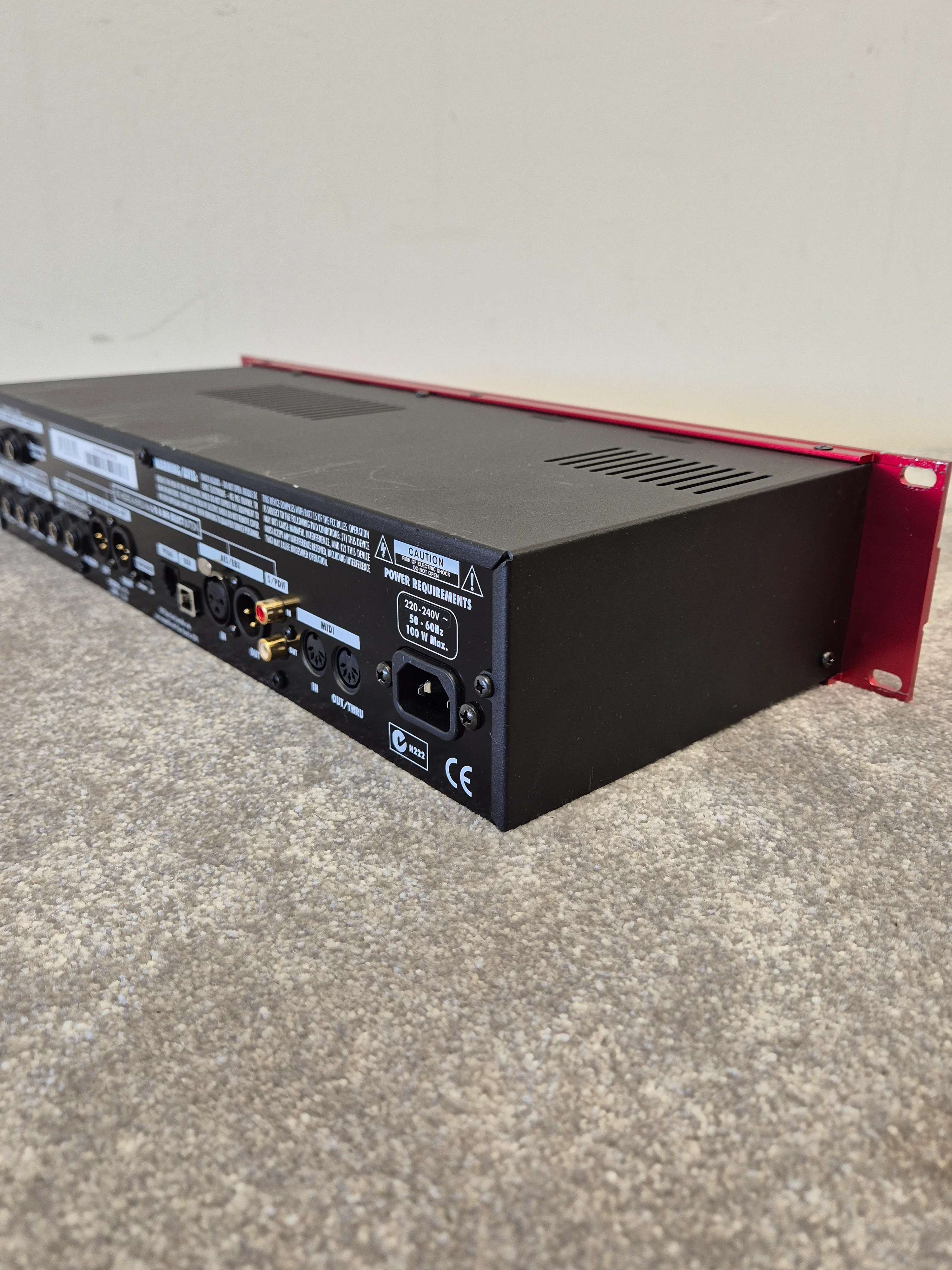 Line 6 POD XT Pro - Rackmount Multi-Effects Unit w/ Original Box - Image 5