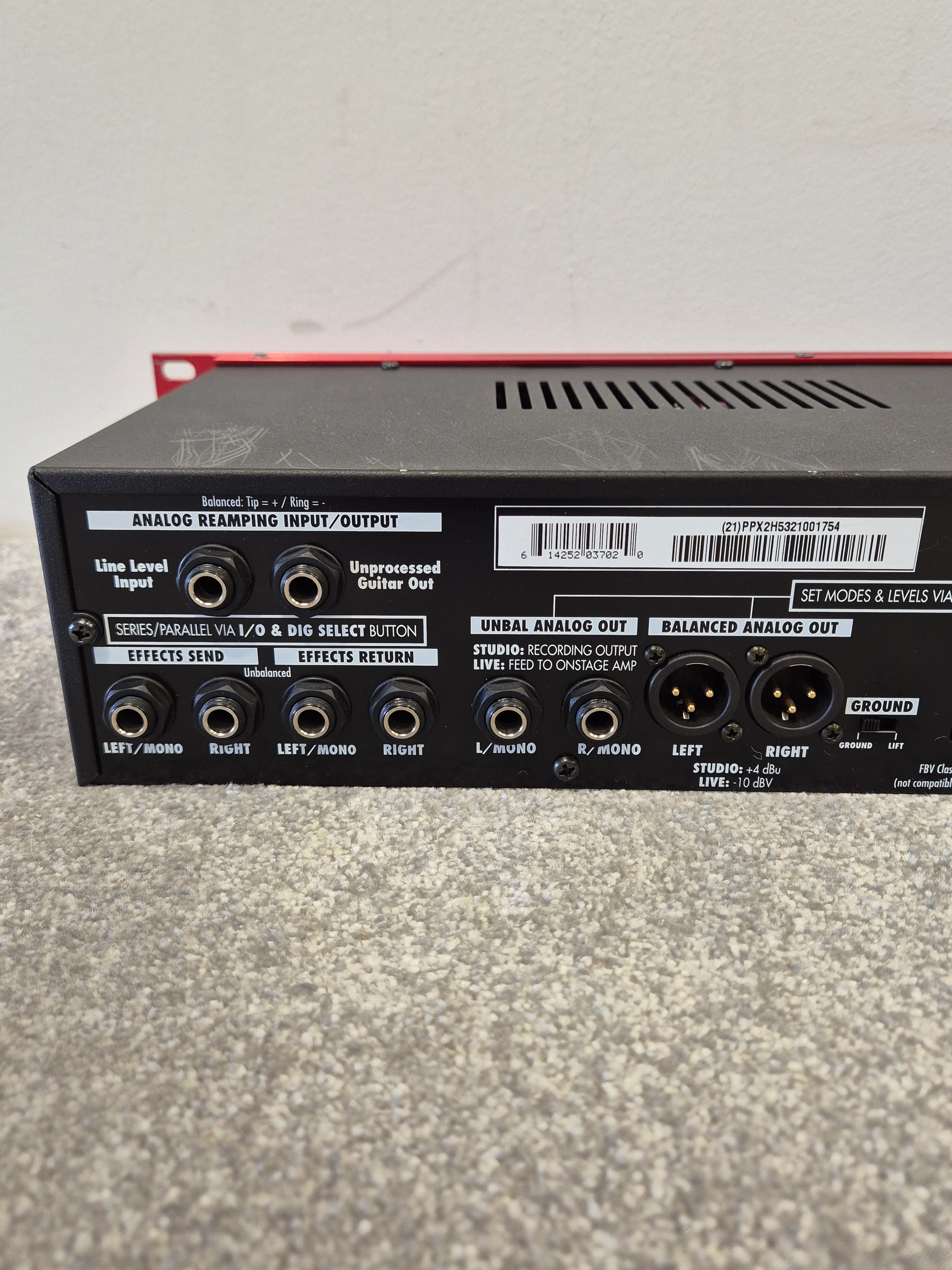 Line 6 POD XT Pro - Rackmount Multi-Effects Unit w/ Original Box - Image 7