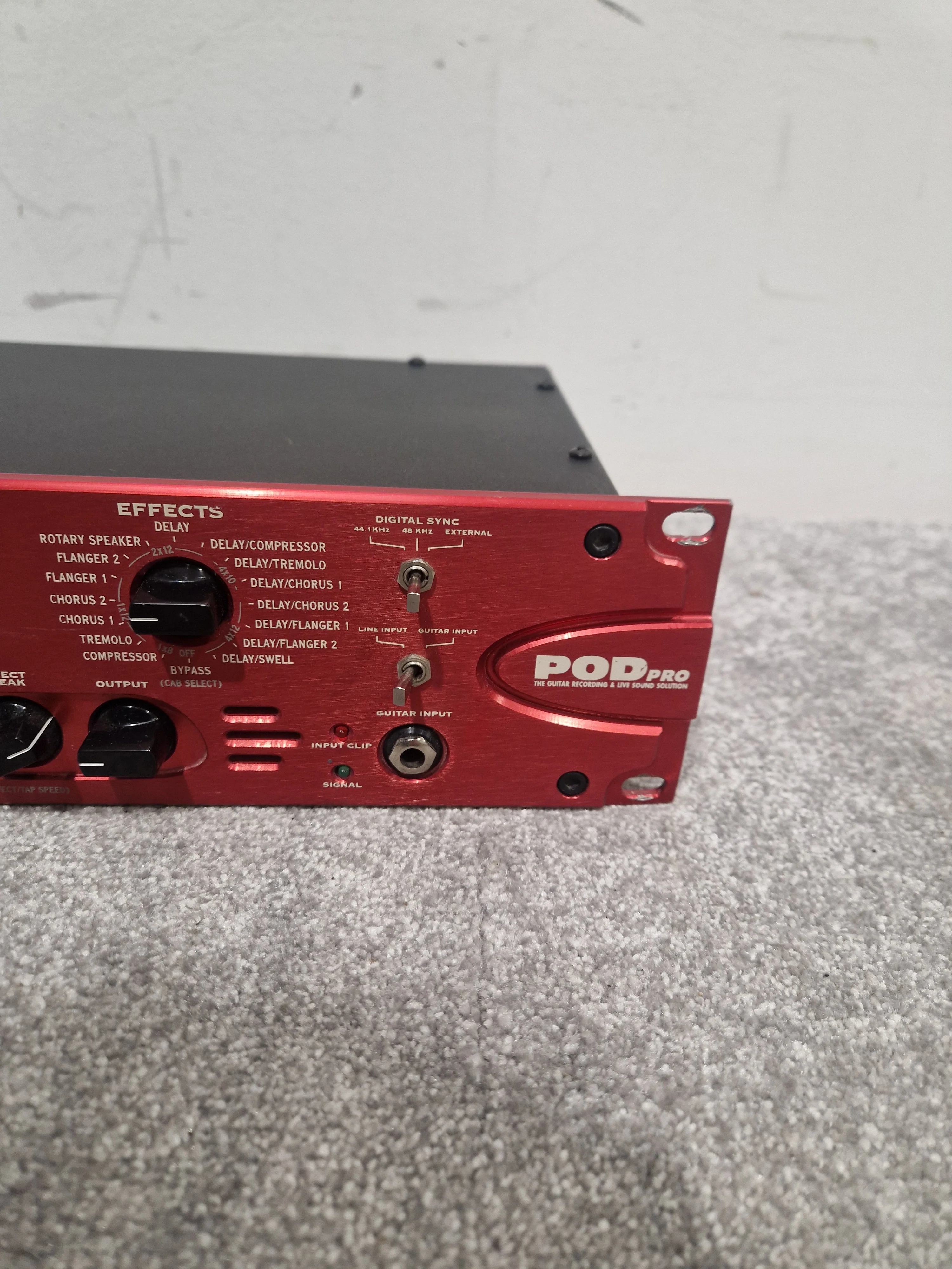 Line 6 POD Pro - Guitar Multi-Effects Processor - Red - Excellent w/ Cables - Image 3